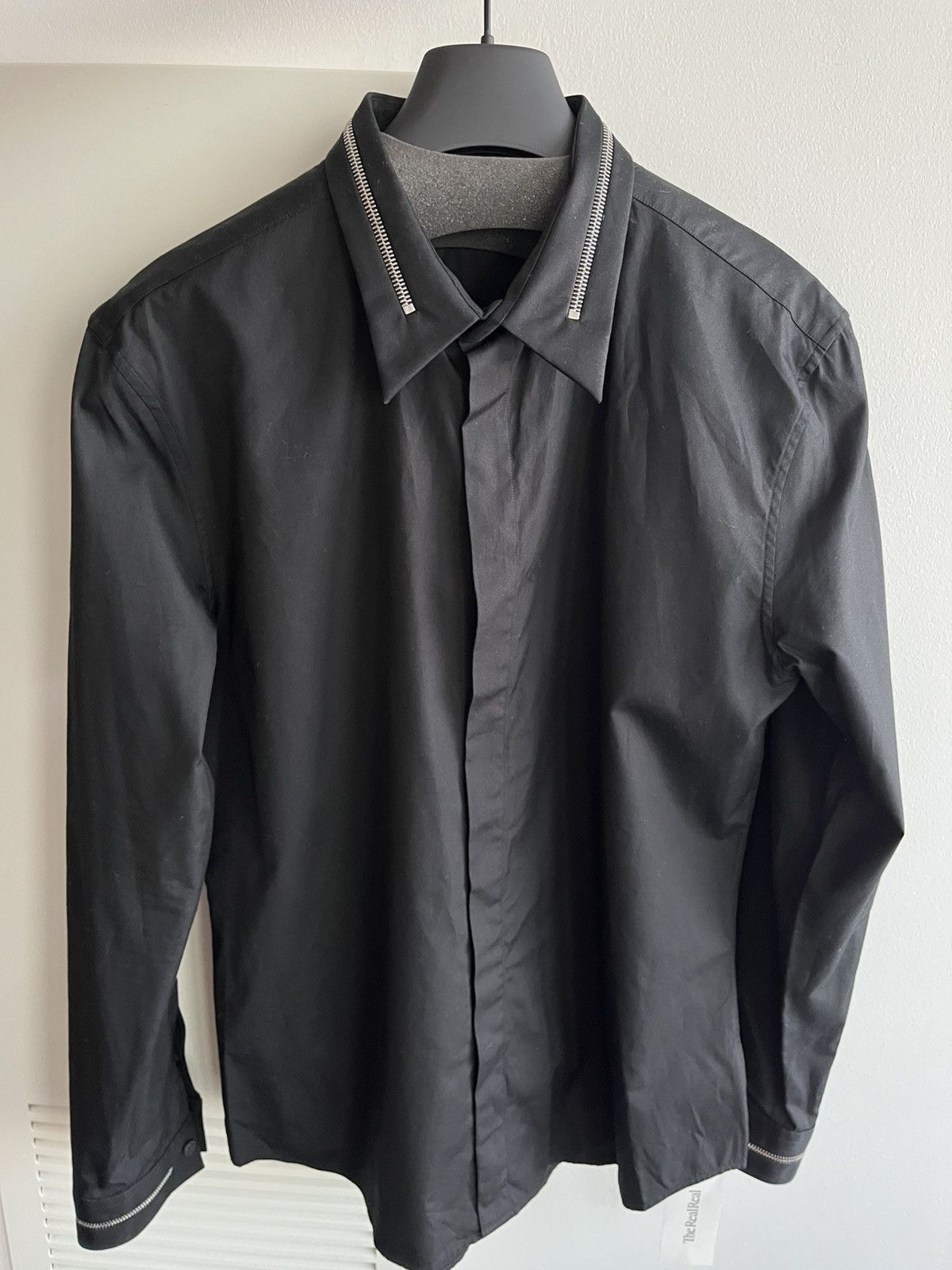 Givenchy $2k Givenchy Super Runway Zipper Shirt Perfect Condition Size US L / EU 52-54 / 3 - 7 Thumbnail