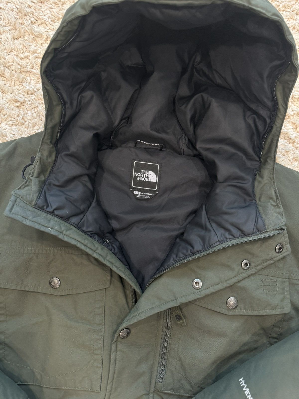 The North Face The North Face Down McMurdo Bomber jacket – Khaki – Size L Size US L / EU 52-54 / 3 - 3 Thumbnail