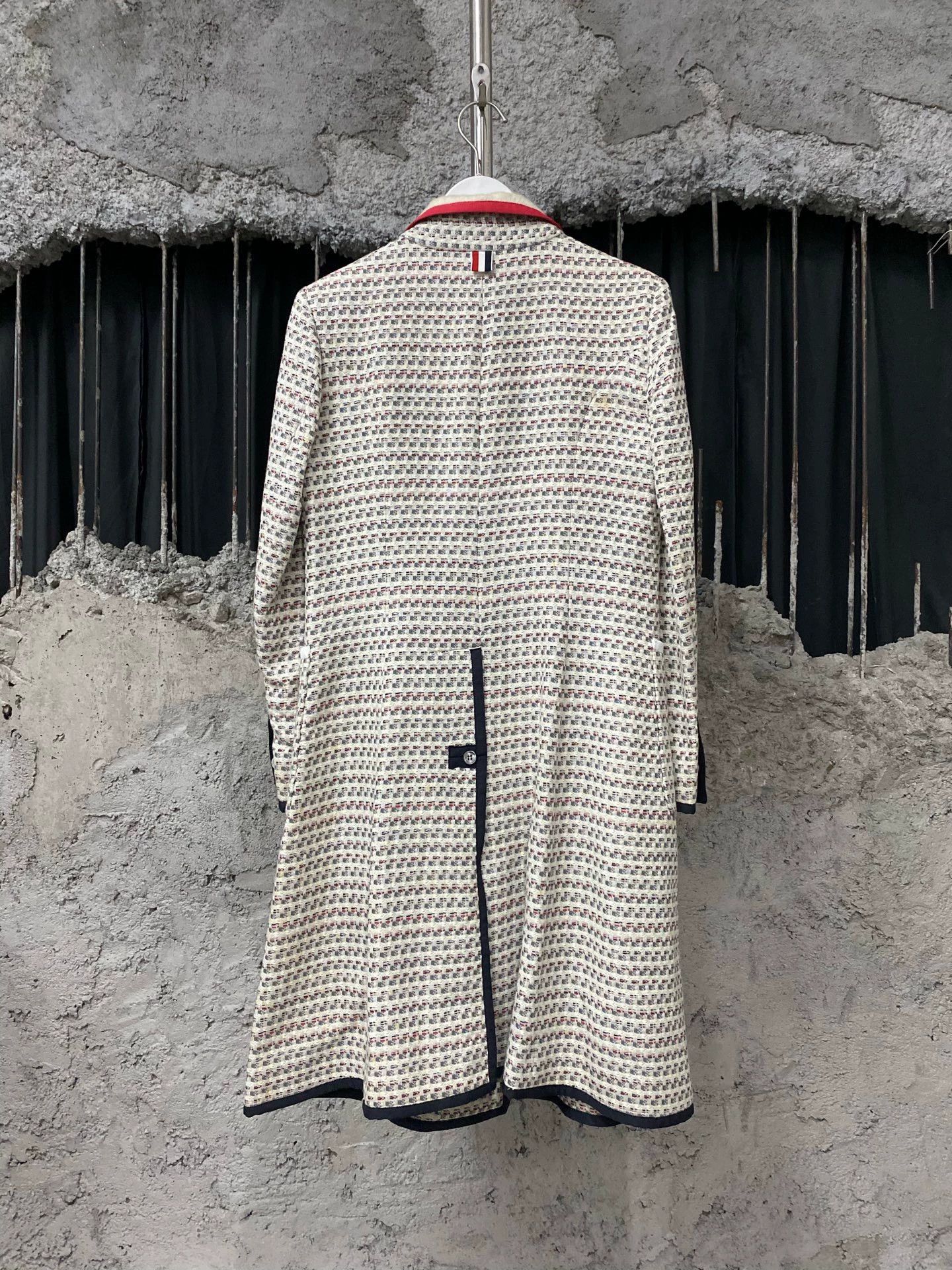 Thom Browne Thom Browne TB Coat Size M / US 6-8 / IT 42-44 - 2 Thumbnail