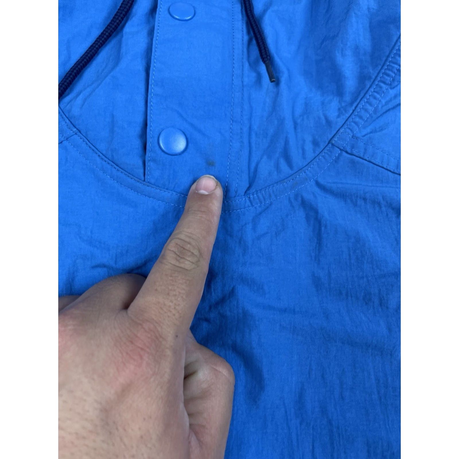 Gap VINTAGE Gap Windbreaker Jacket Mens Blue Hooded Pockets Y2K Large L Nylon Jacket Winter Outdoor Retro 90s Mens Size US L / EU 52-54 / 3 - 5 Thumbnail