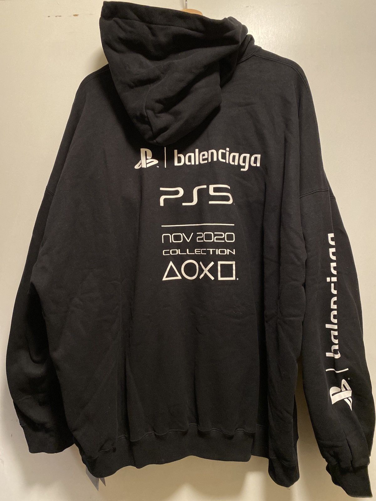Balenciaga × Playstation Balenciaga PlayStation Oversize Cotton Hoodie Size US S / EU 44-46 / 1 - 2 Thumbnail
