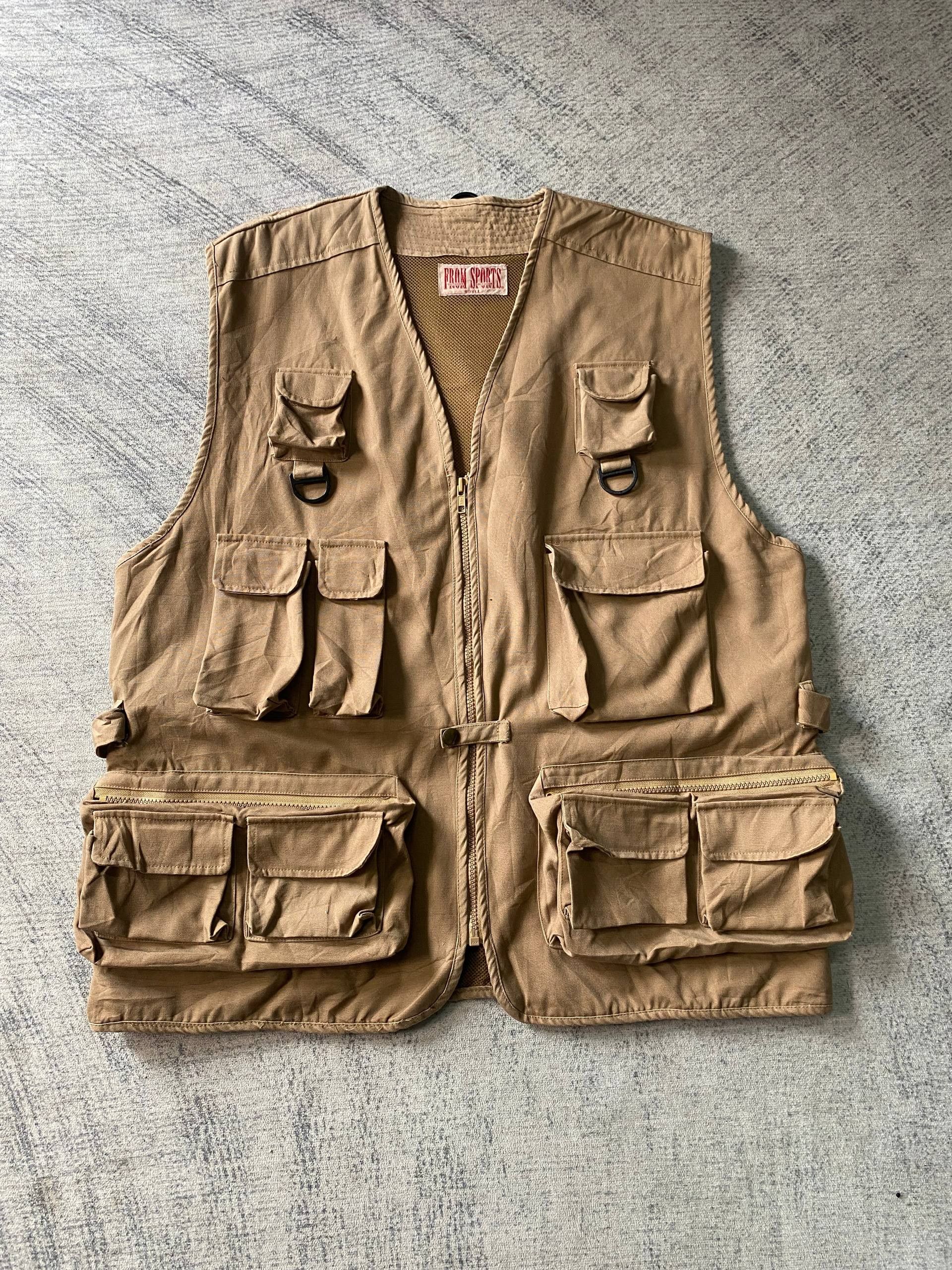 Japanese Brand Rare Tactical Multipocket Outdoor Vest Size US L / EU 52-54 / 3 - 1 Thumbnail