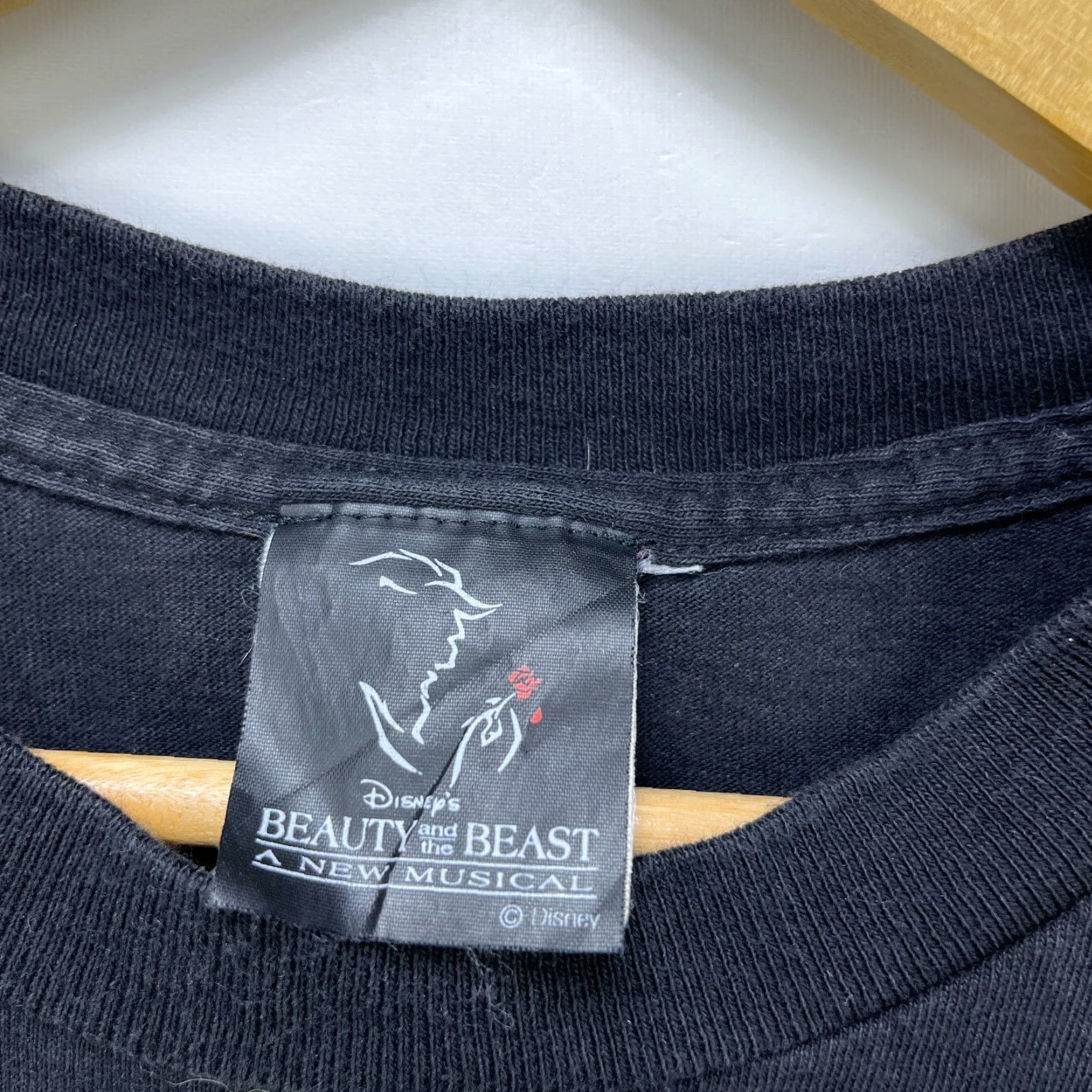 Disney VINTAGE Disney Beauty and the Beast Musical Tour T Shirt Large Broadway Rare Shirt Men L Black 90s Broadway Merch Mens Size US L / EU 52-54 / 3 - 4 Thumbnail