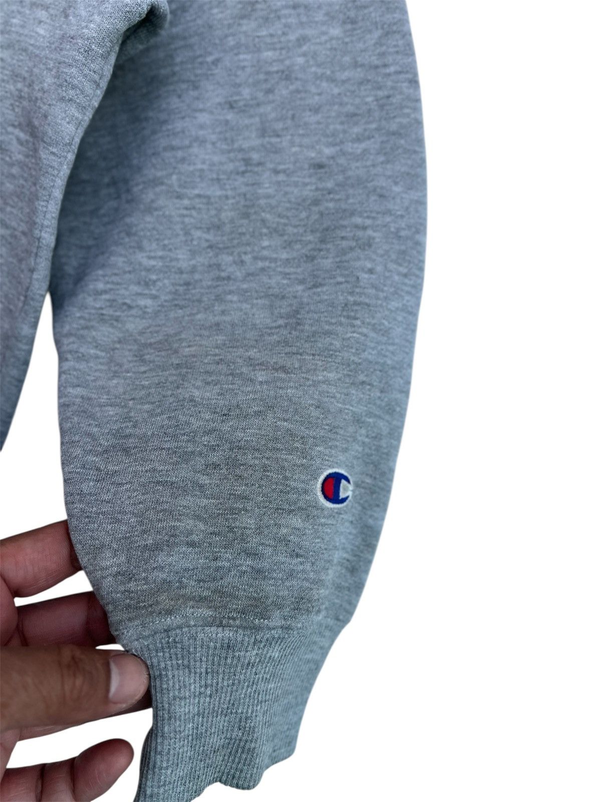 Vintage 90s CHAMPION Small Logo Crewneck Sweatshirt Size M