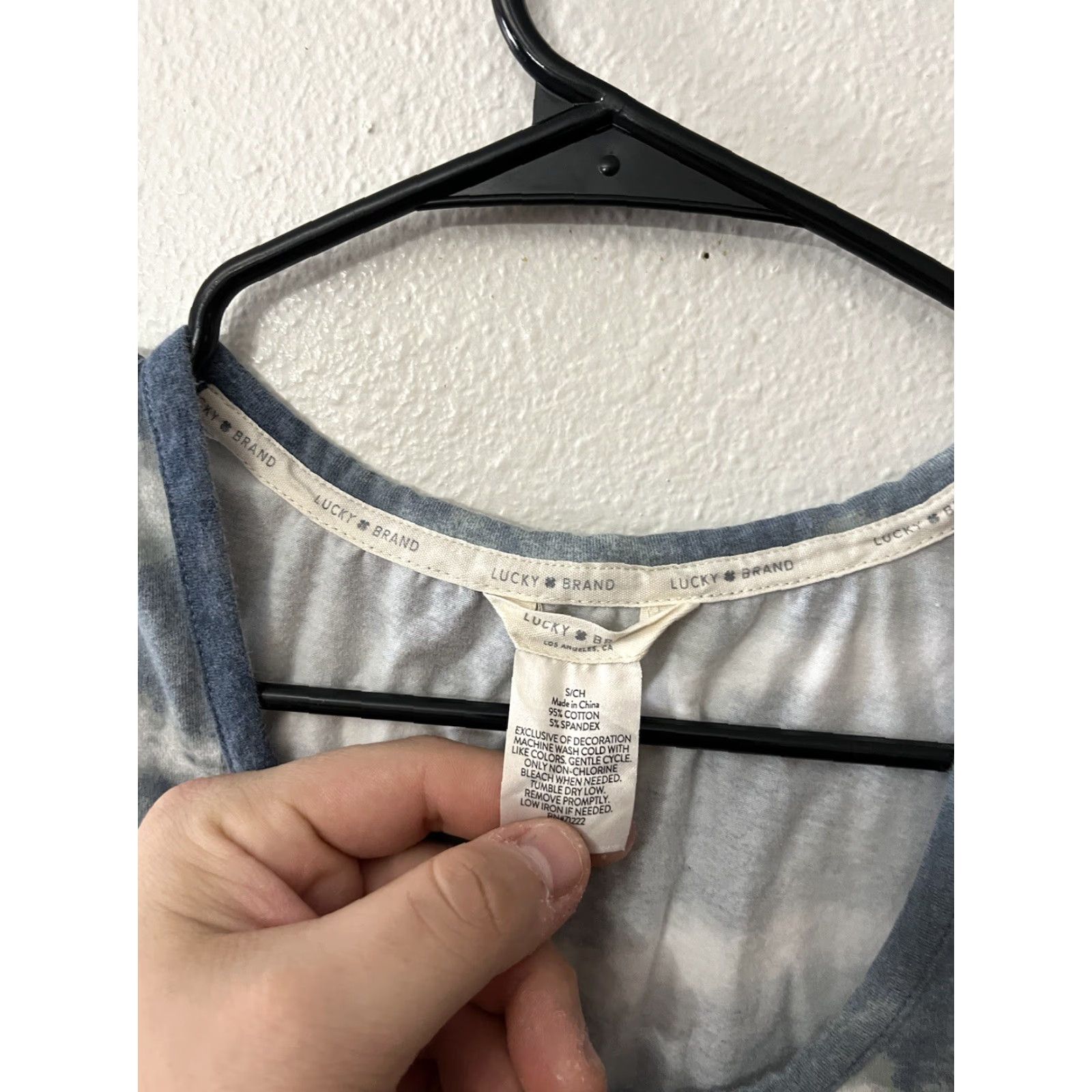 Lucky Brand Lucky Brand Sleep Shirt Sleeveless Adult Small Blue Tie Dye Lounge Womens S/S Stars Cotton Modal Tie-Dye Tank Tee Nightgown Size S / US 4 / IT 40 - 3 Thumbnail