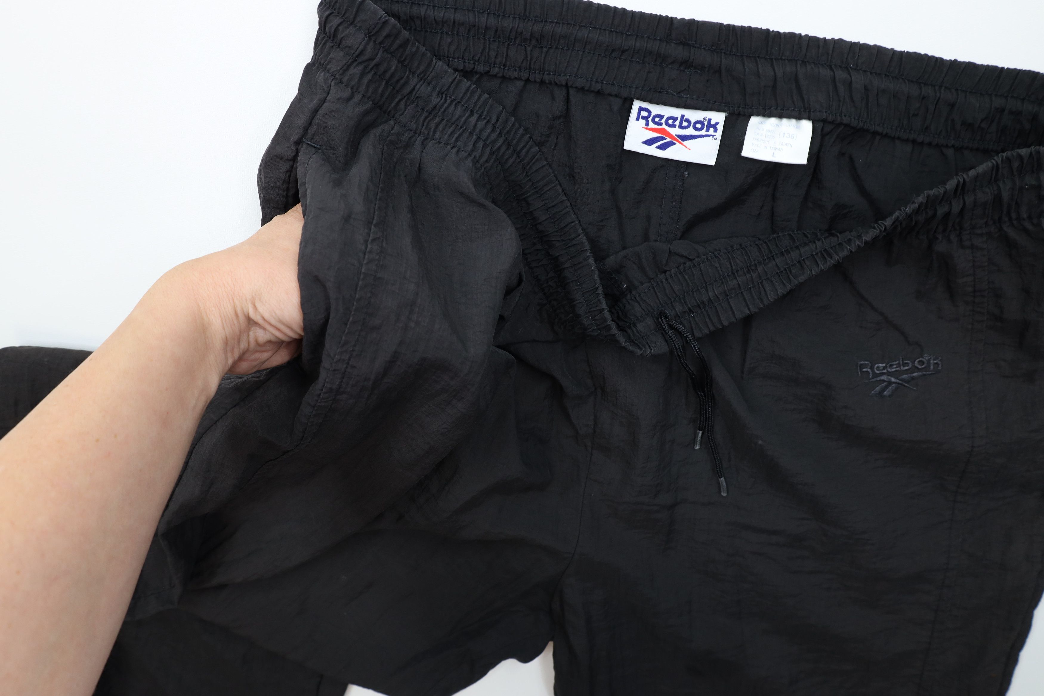 Reebok Vintage 90s Reebok Spell Out Windbreaker Joggers Pants Black Size US 36 / EU 52 - 11 Thumbnail