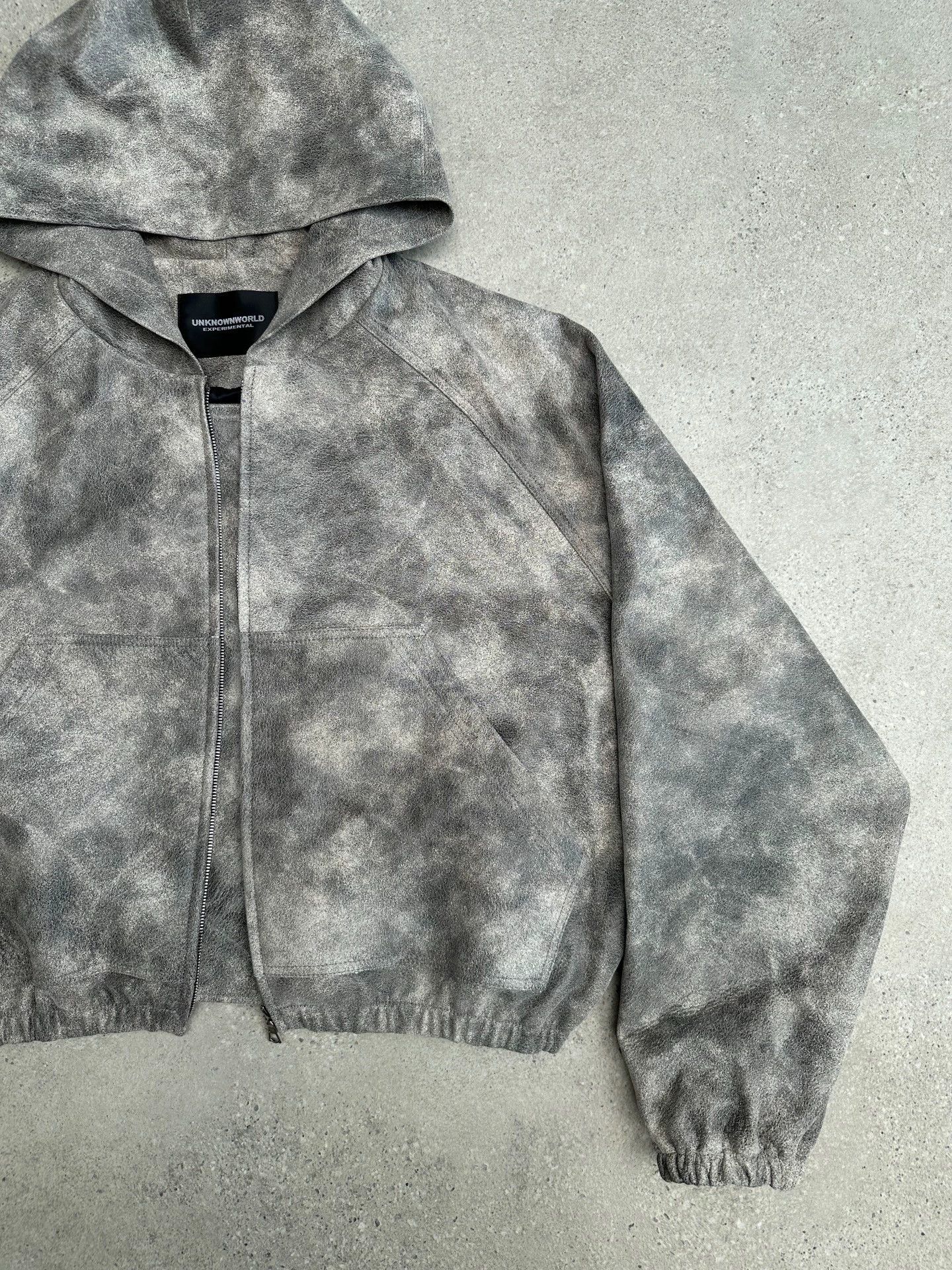 Other UNKNOWNWORLD Cracked Distressed Cowhide Boxy Short Hooded Bomber M Size US M / EU 48-50 / 2 - 2 Thumbnail