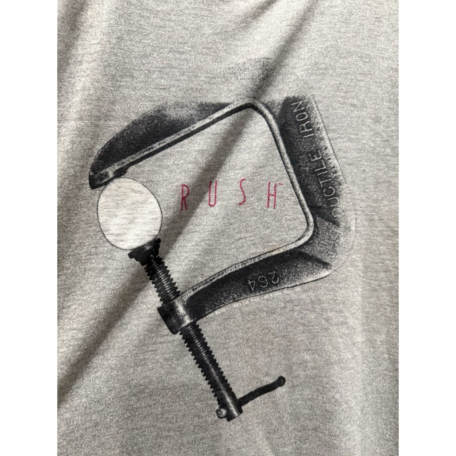Vintage VINTAGE Rush 1984 Grace Under Pressure Tour Shirt Gray Shirt Mens S 80s Graphic Print T-Shirt Crew Neck Short Sleeve Cotton Blend Screen Stars Size US S / EU 44-46 / 1 - 4 Thumbnail