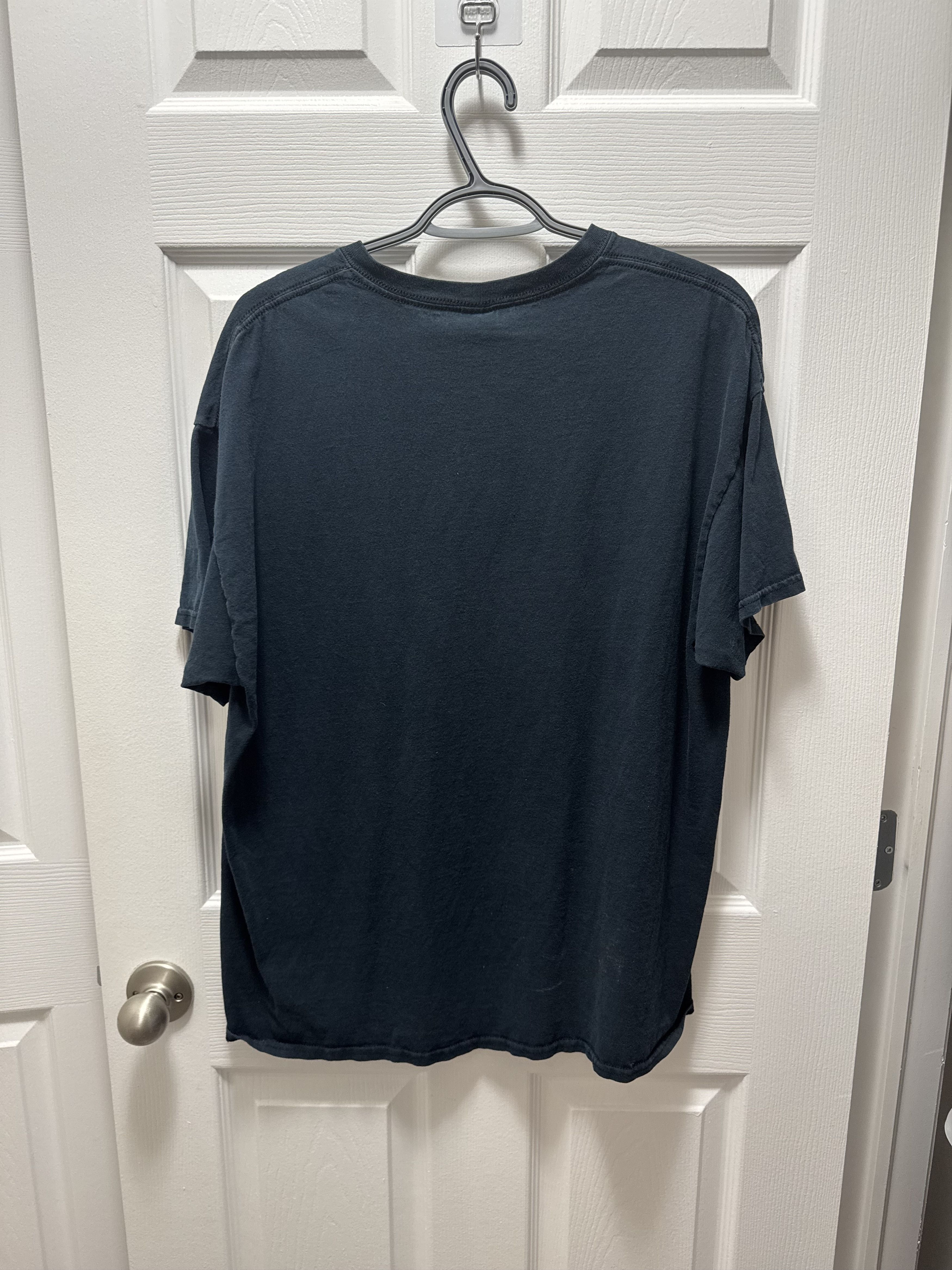 Gildan × Japanese Brand × Vintage Gildan Heavy Cotton Japanese Anime Blue Pink Vintage Size US XL / EU 56 / 4 - 2 Thumbnail