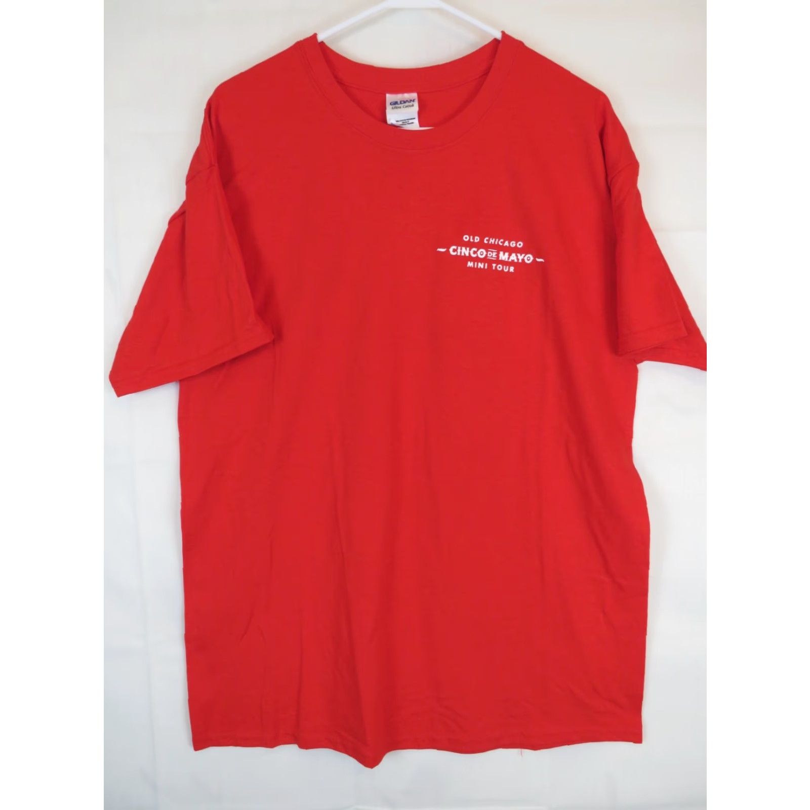 Gildan VINTAGE Old Chicago Cinco de Mayo Beer Mini Tour 2013 Red T-Shirt Tee L Size US L / EU 52-54 / 3 - 3 Thumbnail