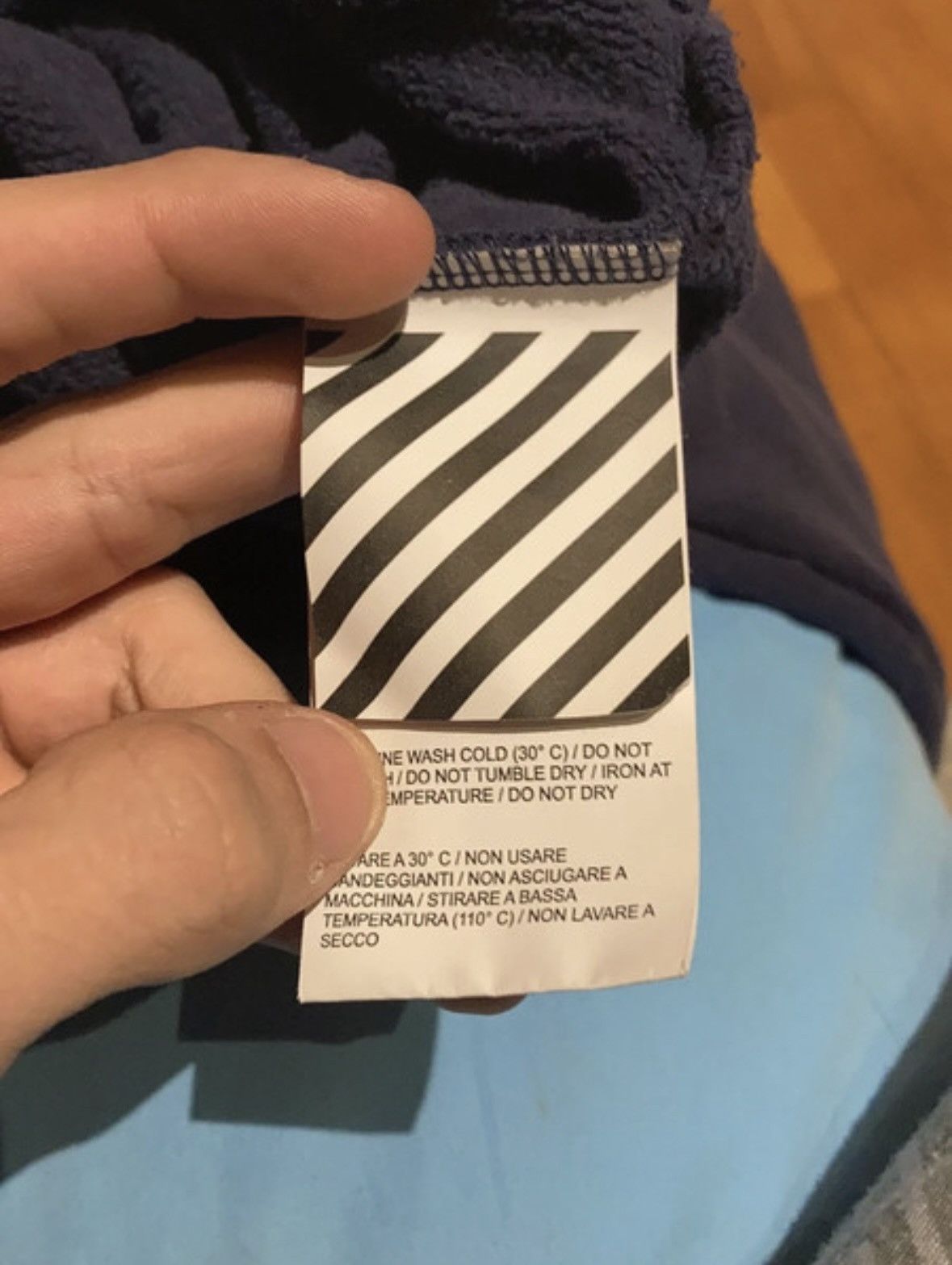 Off-White off white gradient hoodie Size US S / EU 44-46 / 1 - 7 Thumbnail