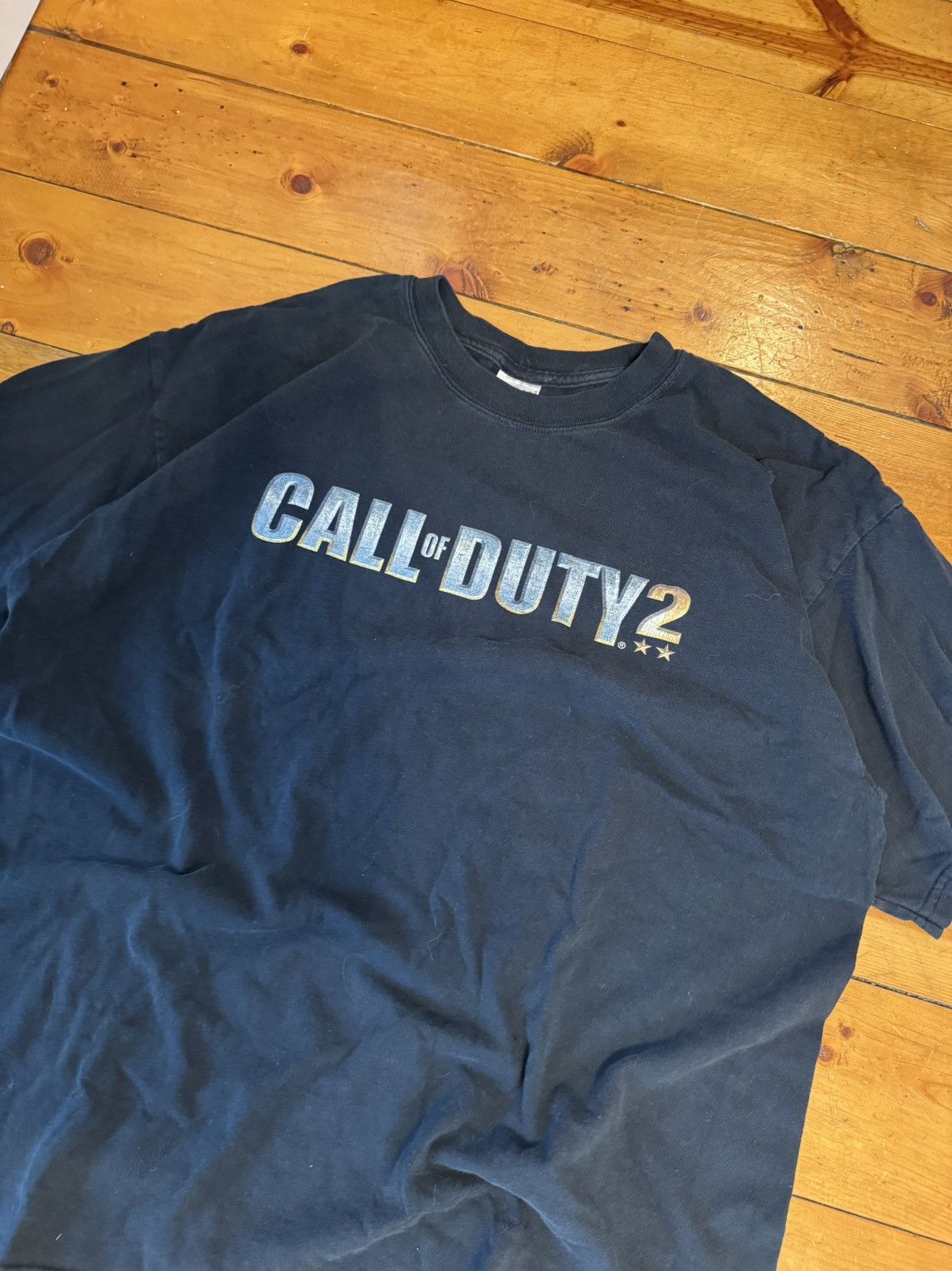 Gildan Vintage y2k Call Of Duty 2 Promo t shirt. Tagged XL Size US XL / EU 56 / 4 - 1 Thumbnail