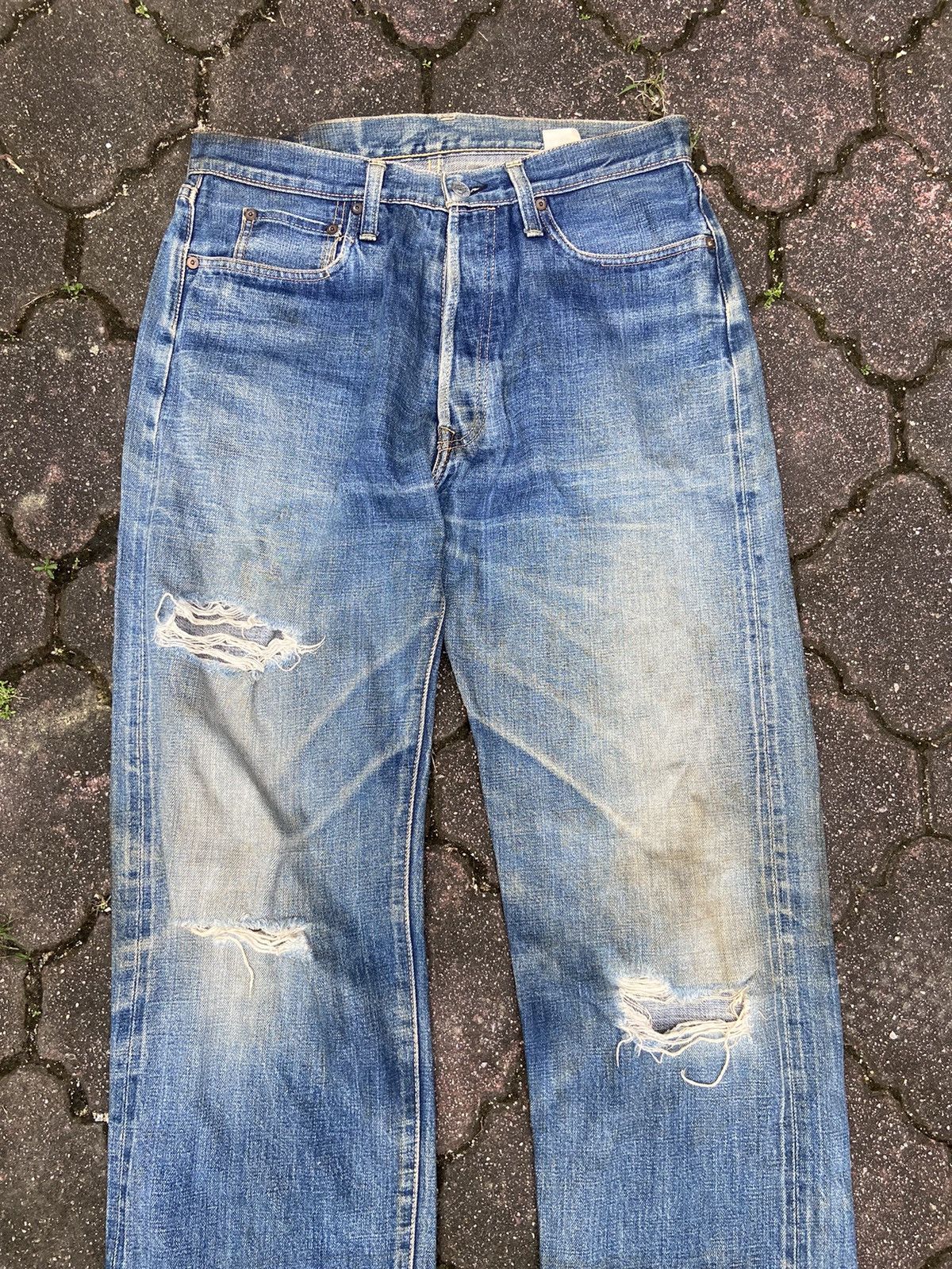 Vintage Vintage Dude Ranch jeans distressed denim selvedge Size US 31 - 2 Thumbnail