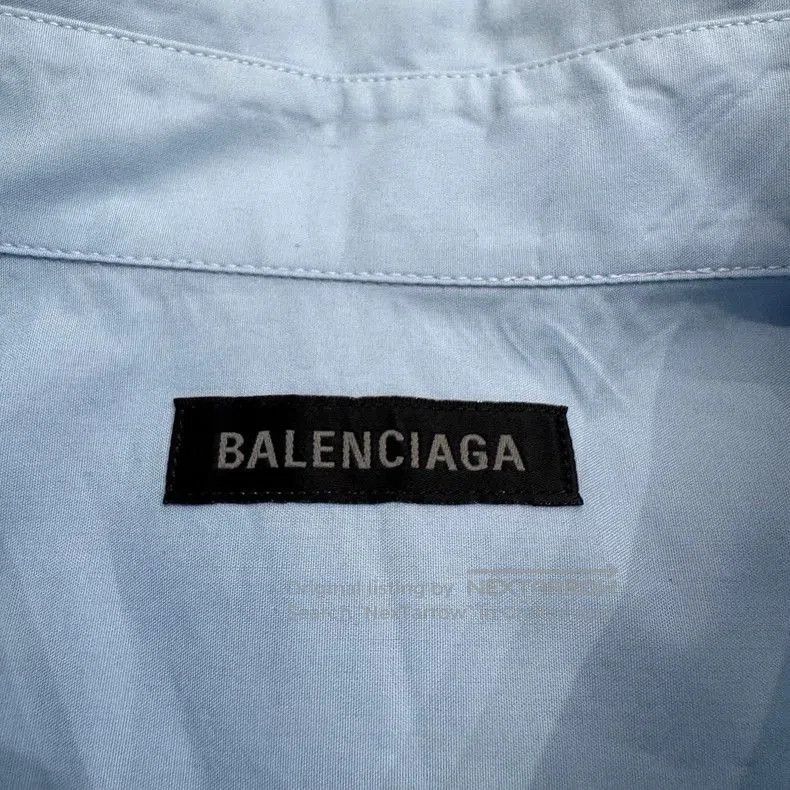 Balenciaga Balenciaga Embroidered Letter Short-Sleeve Shirt. Size US L / EU 52-54 / 3 - 2 Thumbnail
