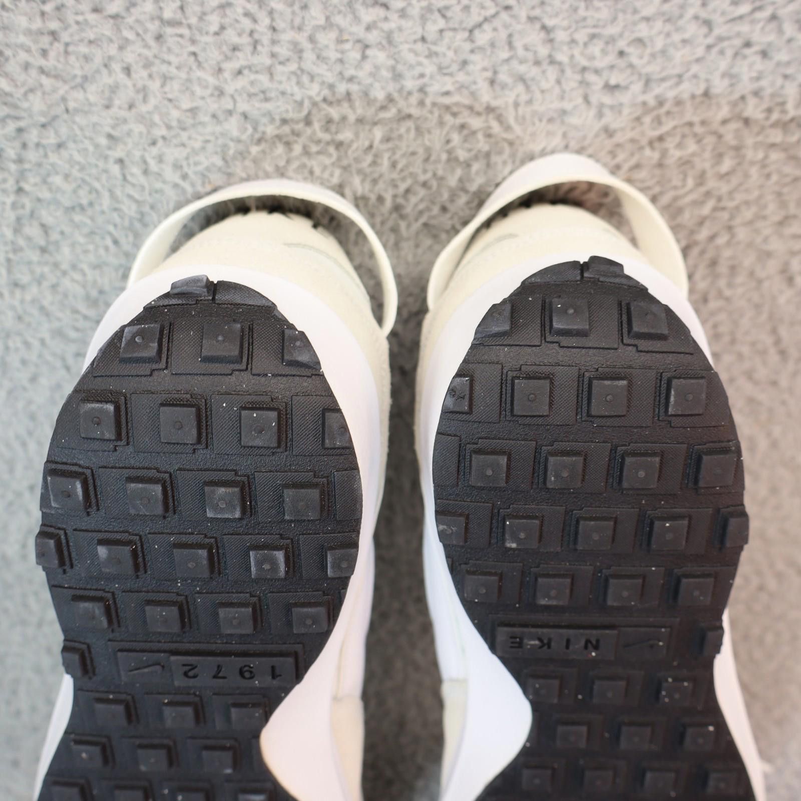 Nike Nike Waffle Debut Shoes Mens 13 Summit White DH9522-101 VGUC Size US 13 / EU 46 - 9 Thumbnail