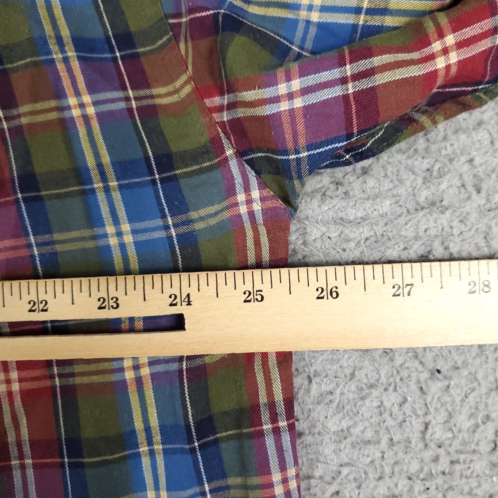Nautica Nautica Shirt Mens XL Blue Green Red Plaid Button-Up Long Sleeve, Regular, Cotton, Navy/Blue Plaid, Nautica, Men’s Button-Down, Classic American Style Size US XL / EU 56 / 4 - 6 Thumbnail