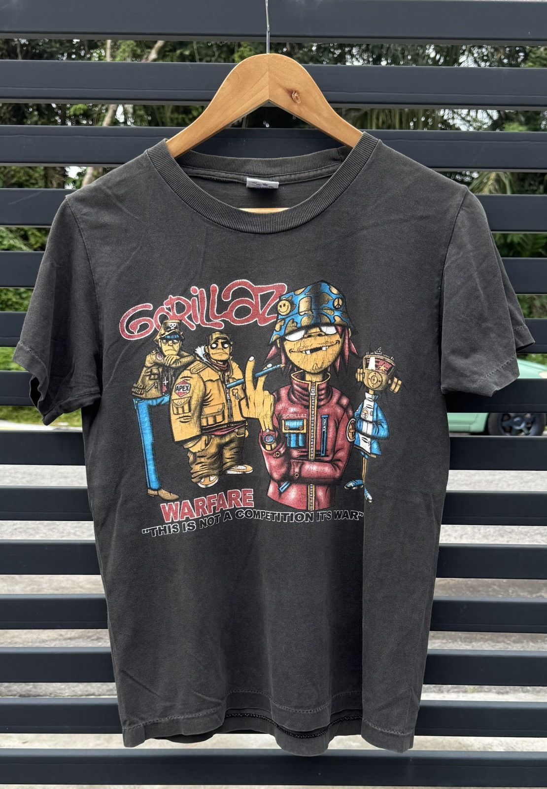 “RARE”Vintage Band Gorillaz Warfare Shirt