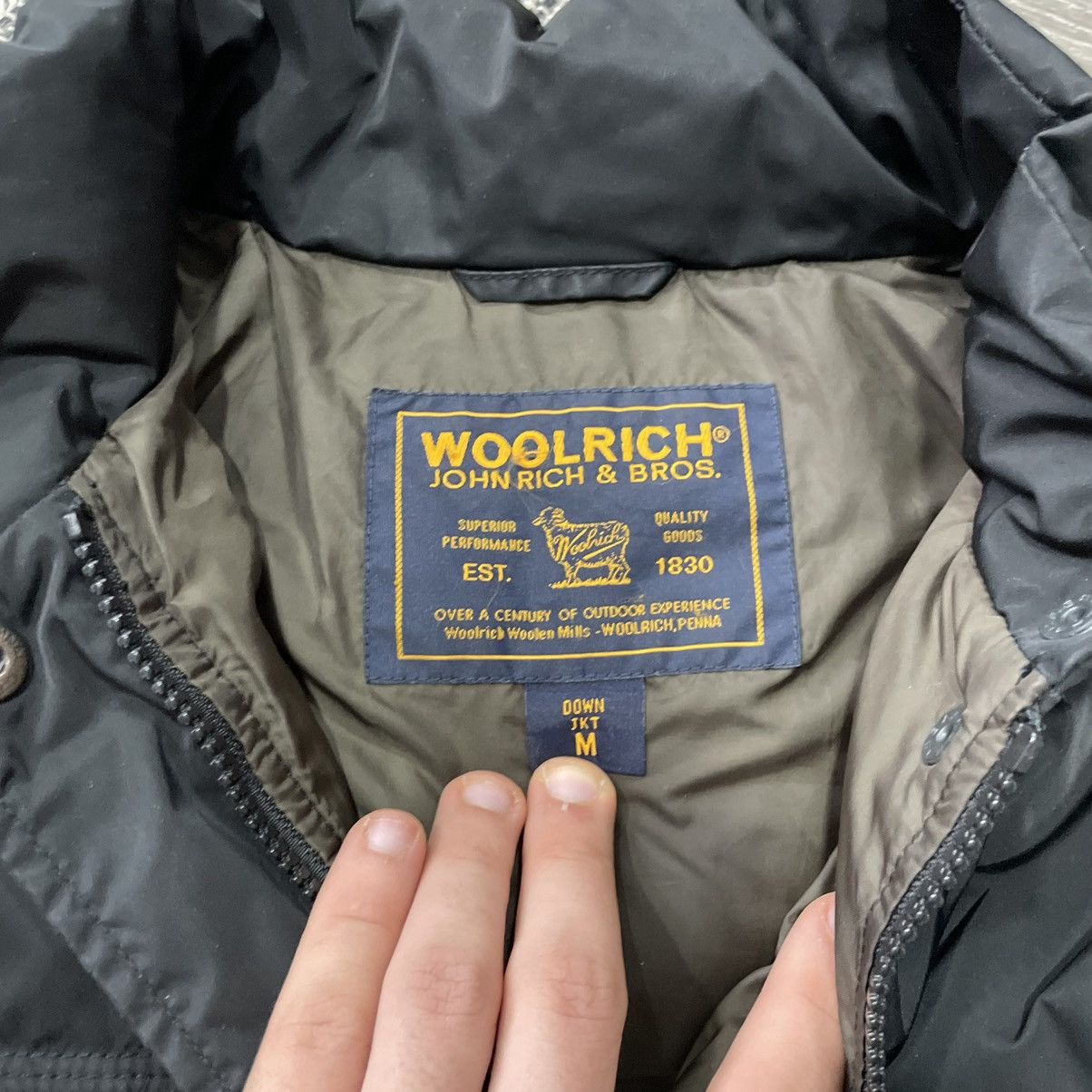 Woolrich Woolen Mills Woolrich bomber down puffer jacket Size M / US 6-8 / IT 42-44 - 2 Thumbnail