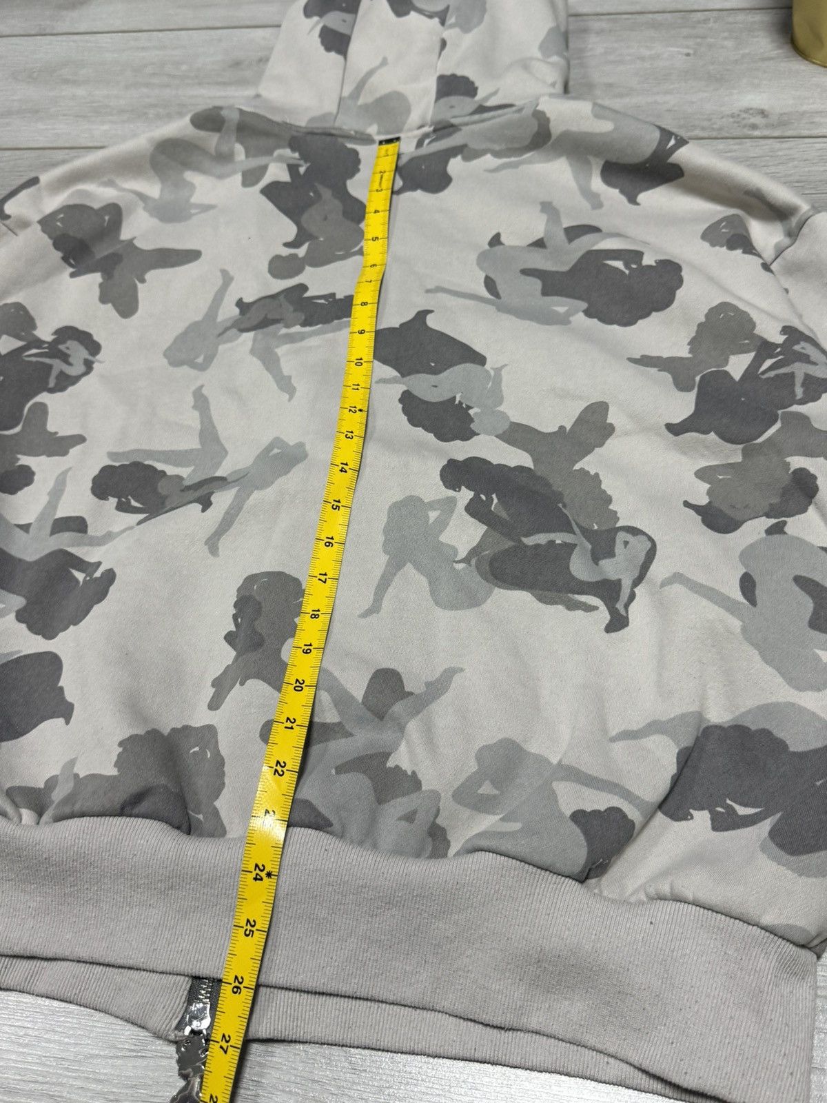 Named Collective Named Collective Unrealistic zip girls camo monogram hoodie Size US XL / EU 56 / 4 - 9 Thumbnail