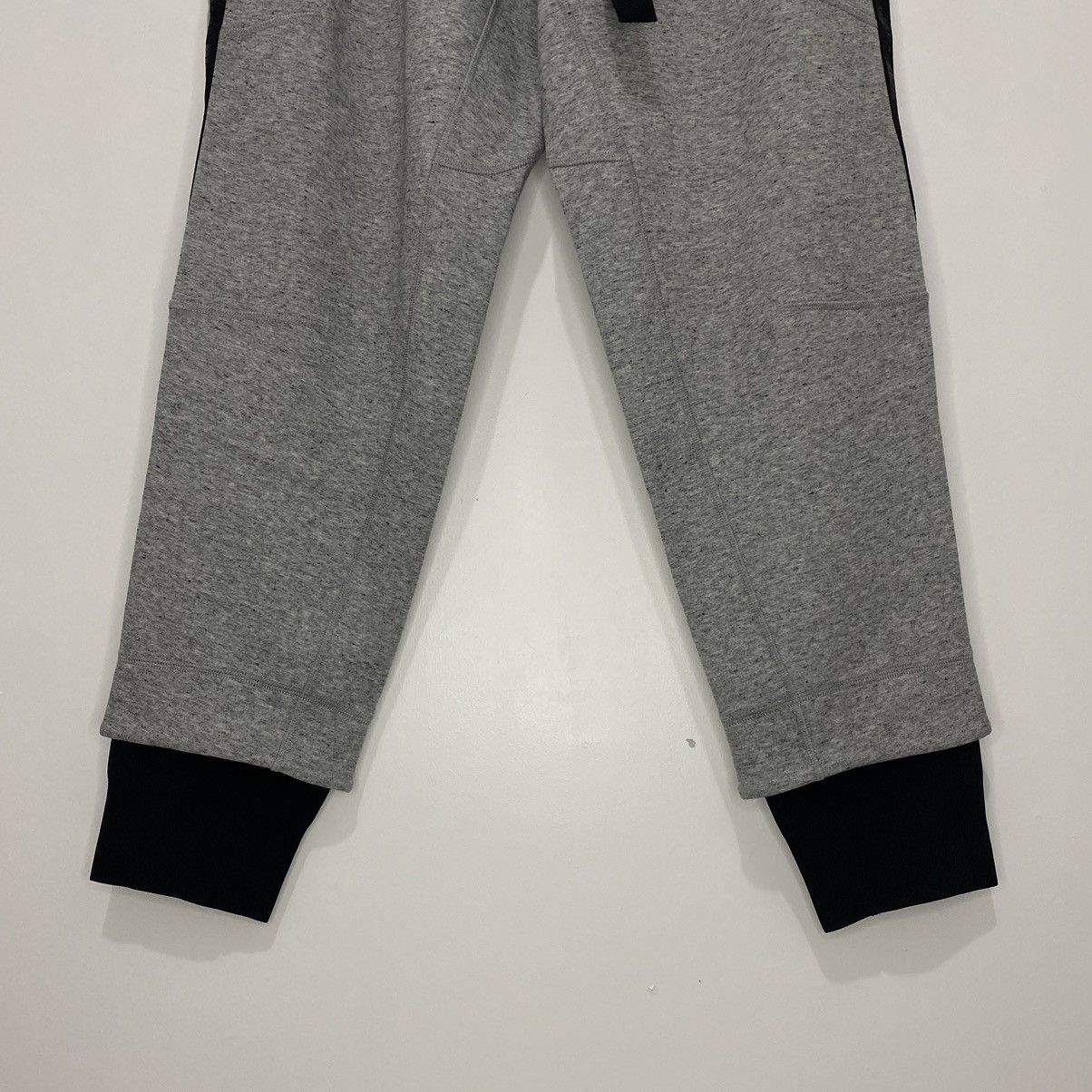 Nike × Sacai Nike Sacai Fleece Sweatpants Size US 31 - 3 Thumbnail