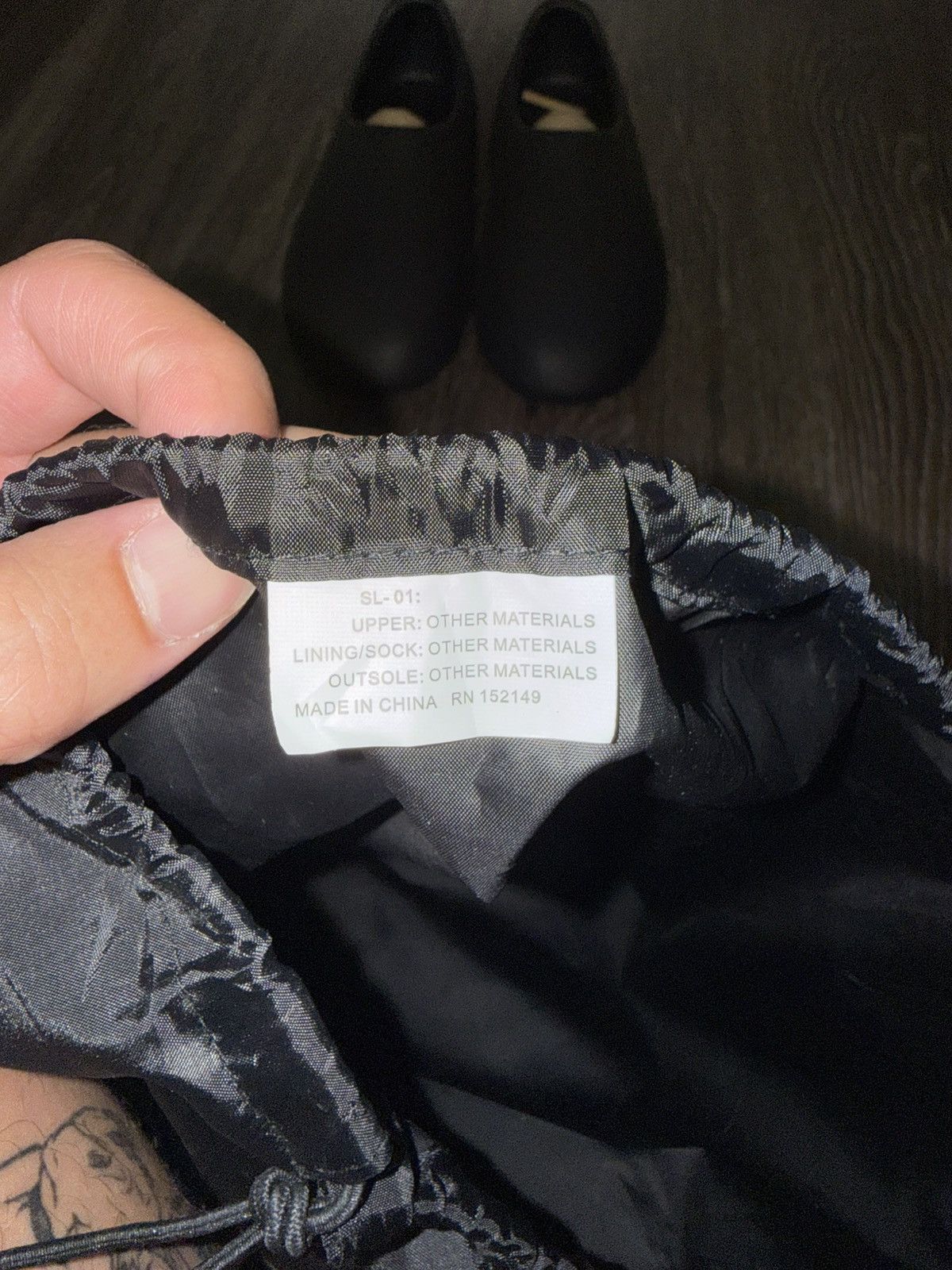 Yeezy Yeezy SL-01 Slip On Size US 10 / EU 43 - 8 Thumbnail