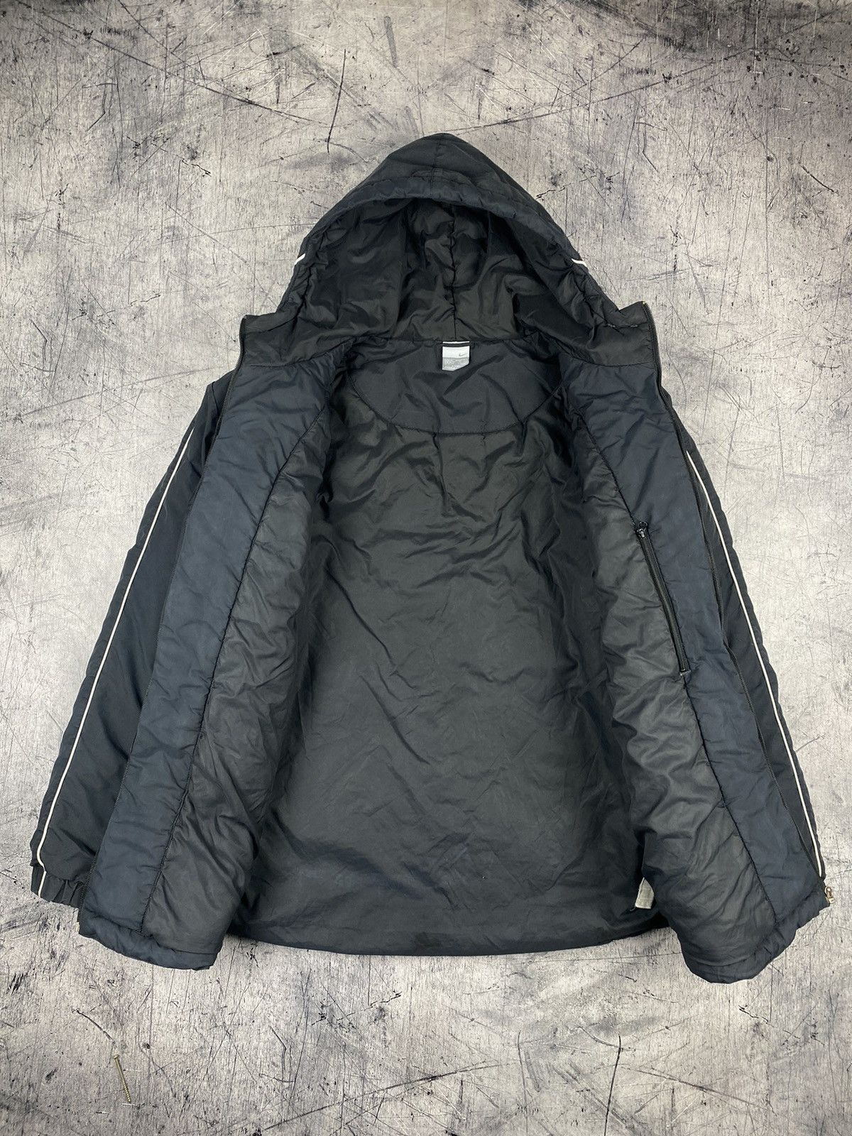 Nike × Vintage Nike Vintage Y2K Black Down Puffer Jacket Size US XL / EU 56 / 4 - 8 Thumbnail