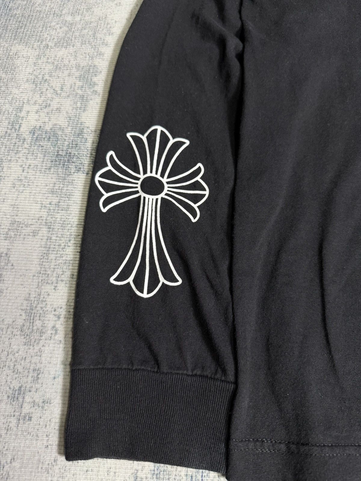 Chrome Hearts 2010s Chrome Hearts Scroll Cross Sleeves Size US XL / EU 56 / 4 - 11 Thumbnail