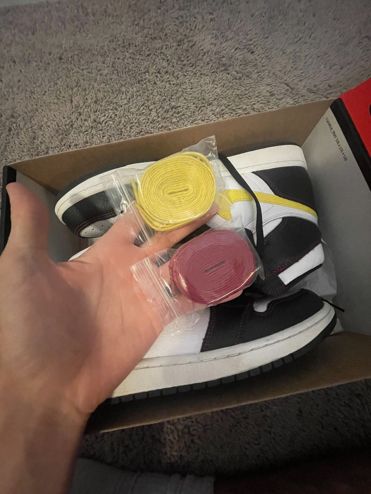 Jordan Brand Jordan 1 OG “Defiant” Size US 10.5 / EU 43-44 - 5 Thumbnail