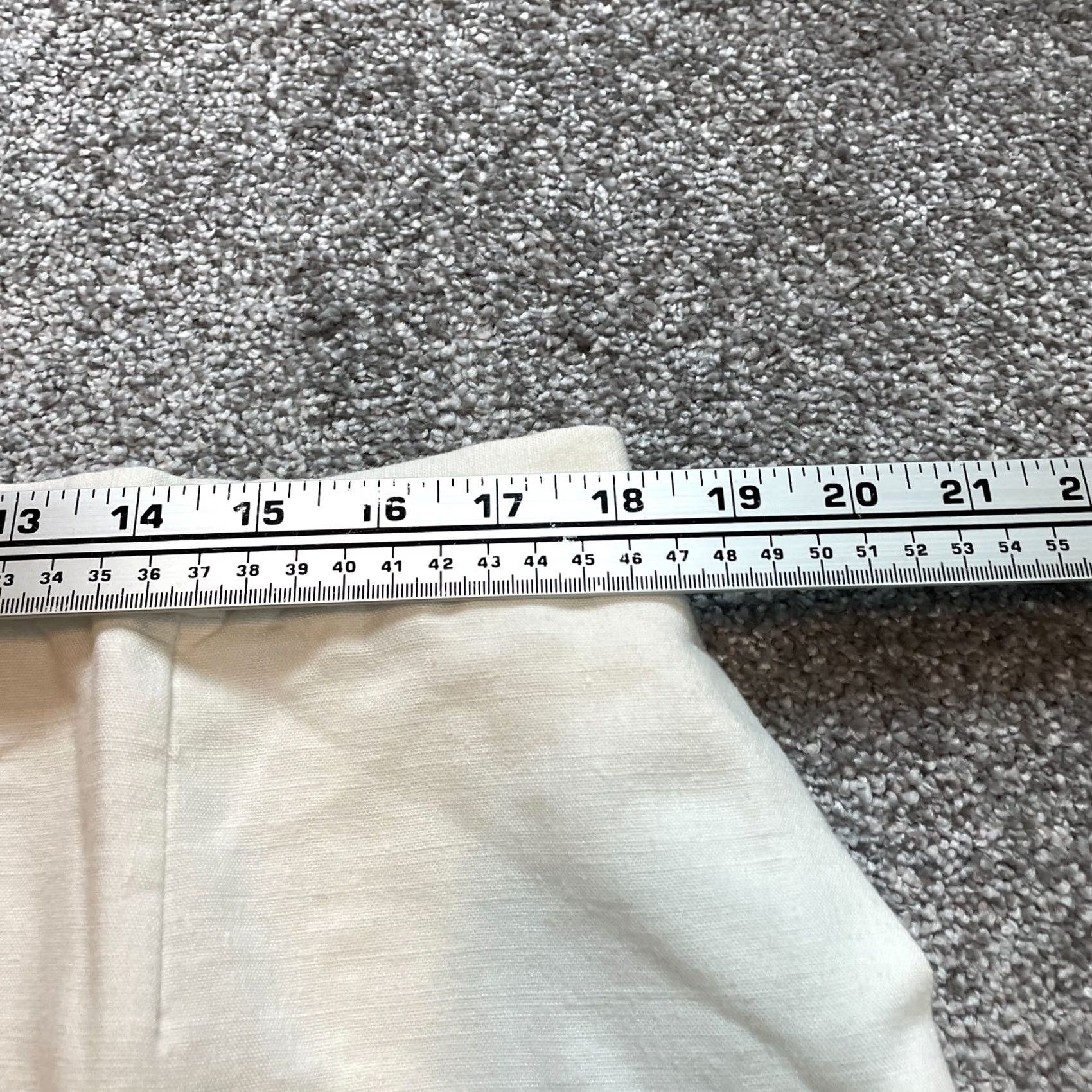 Vintage VINTAGE Koret Career A‑Line Skirt Womens 24W / 38 White Rayon Knee Length US Md. Size 42" / US 20 - 5 Thumbnail