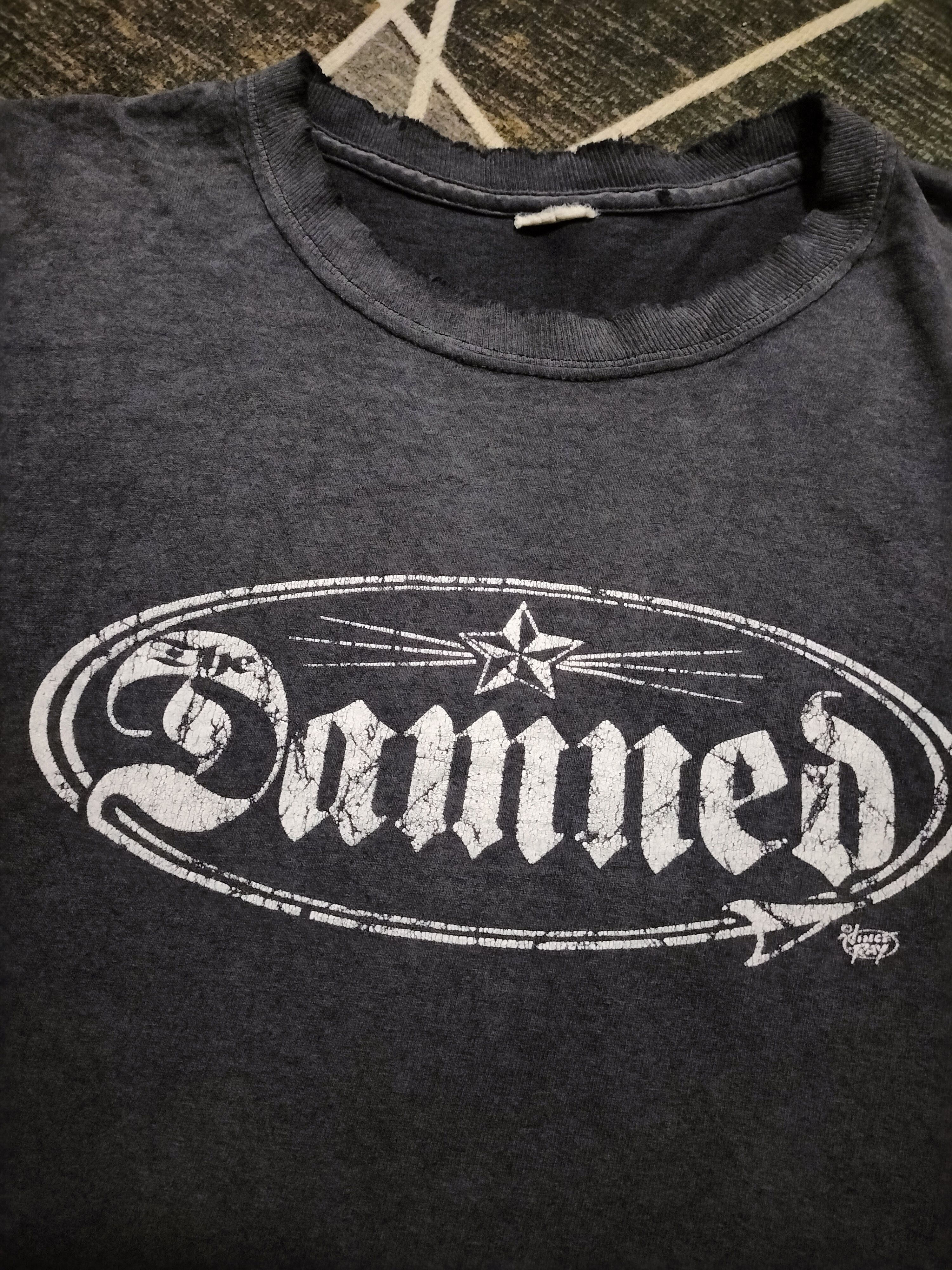 Vintage Vintage The Damned band distressed punk tees fashion Size US L / EU 52-54 / 3 - 2 Thumbnail
