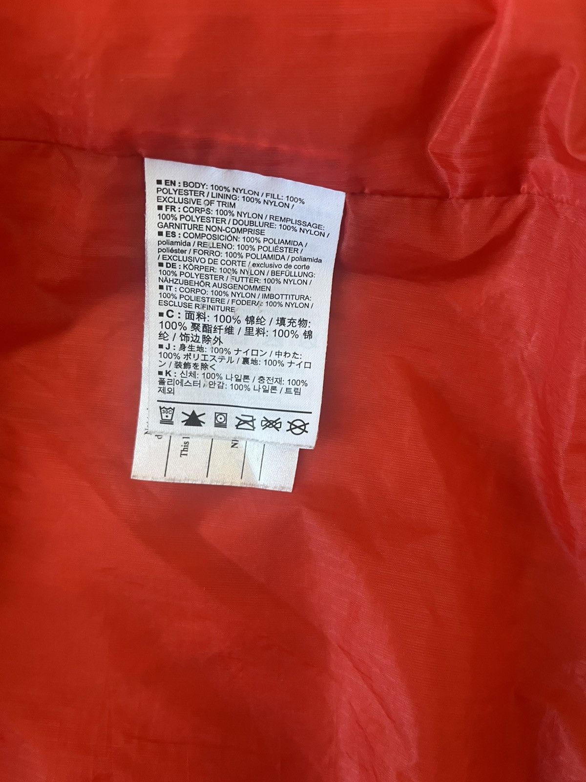Arc'teryx Arcteryx atom red jacket gorpcore streetwear Size US M / EU 48-50 / 2 - 11 Thumbnail