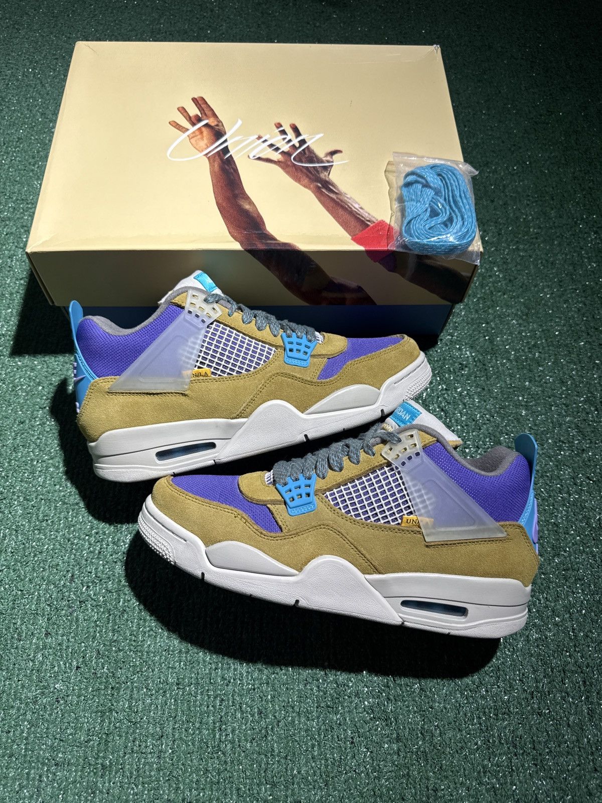 Jordan 4 Retro SP 30th Anniversary Union Desert Moss