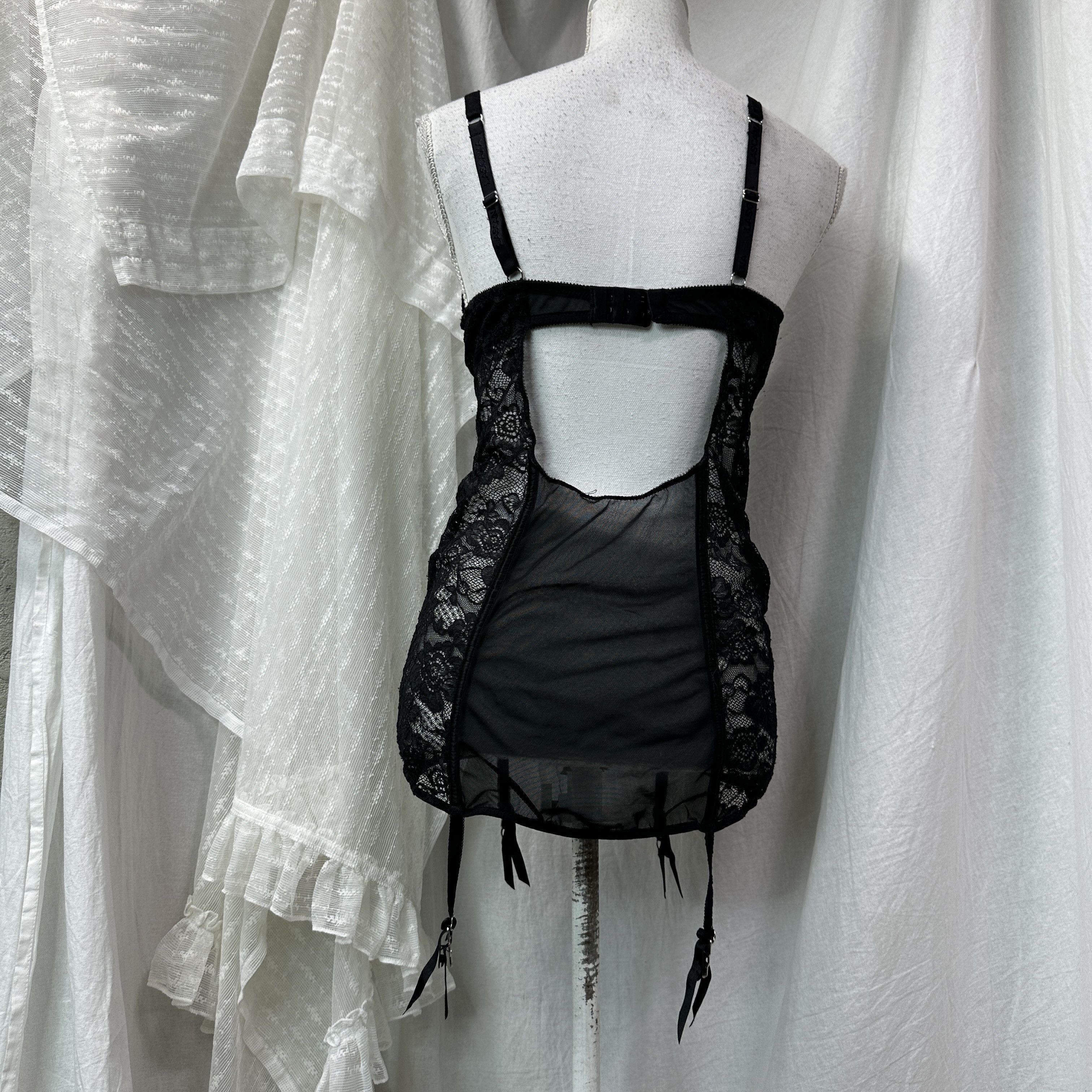 Vintage Vintage Lace Coquette Nightwear Top Y2K Size ONE SIZE - 5 Thumbnail