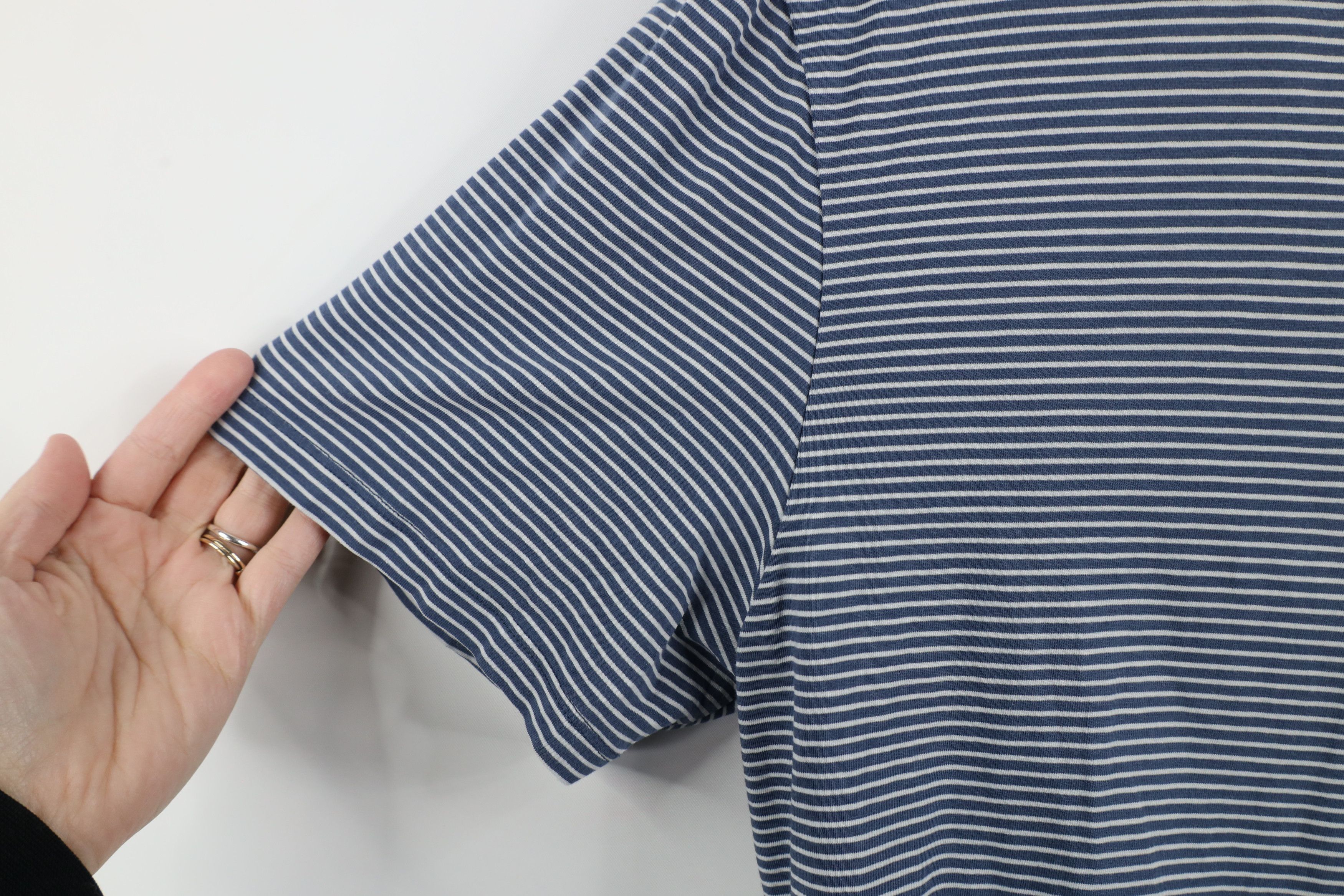 Lululemon × Vintage Lululemon 5 Year Basic Short Sleeve T-Shirt Blue White Size US XL / EU 56 / 4 - 5 Thumbnail