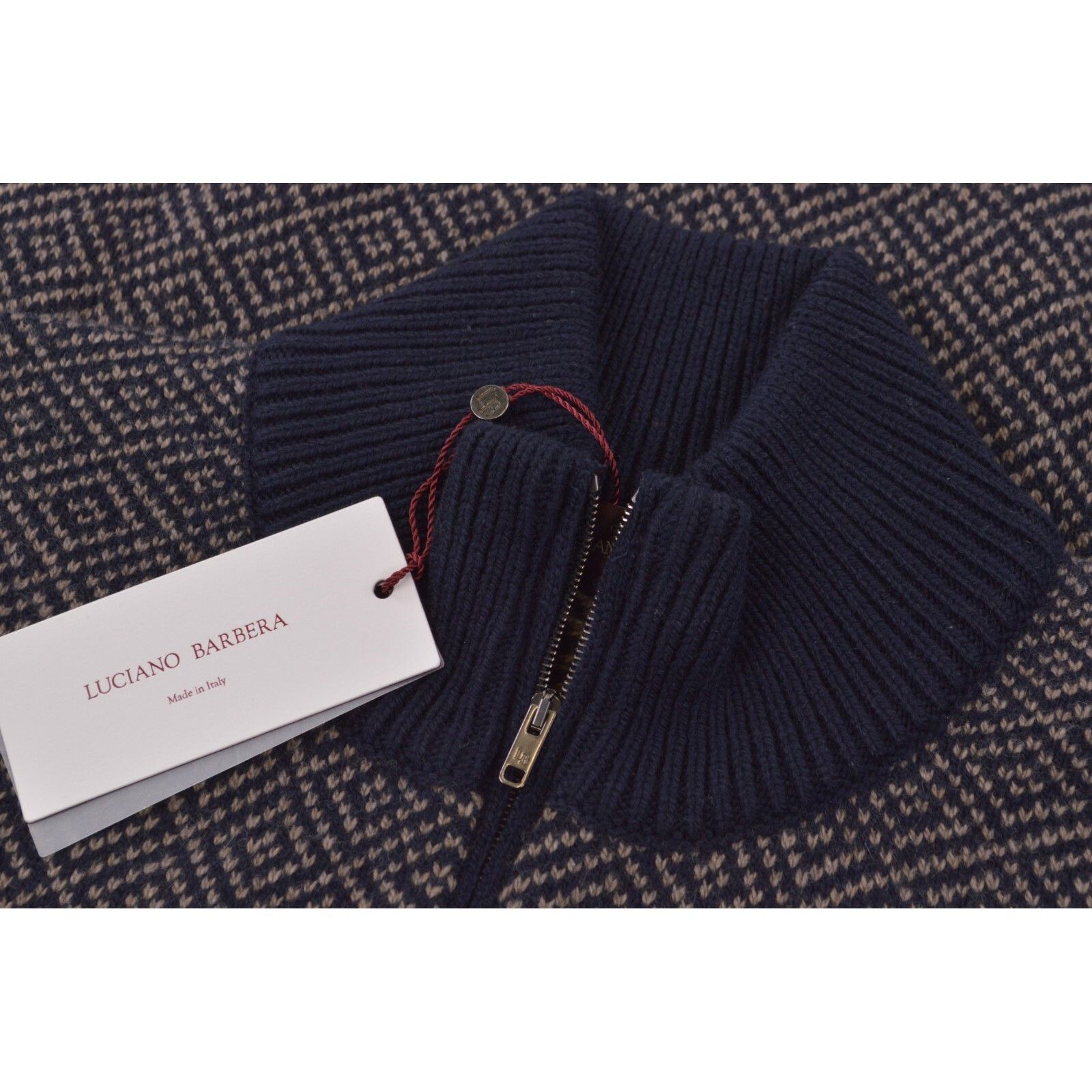 Luciano Barbera Luciano Barbera Sweater Size US M in Beige Size US M / EU 48-50 / 2 - 1 Thumbnail
