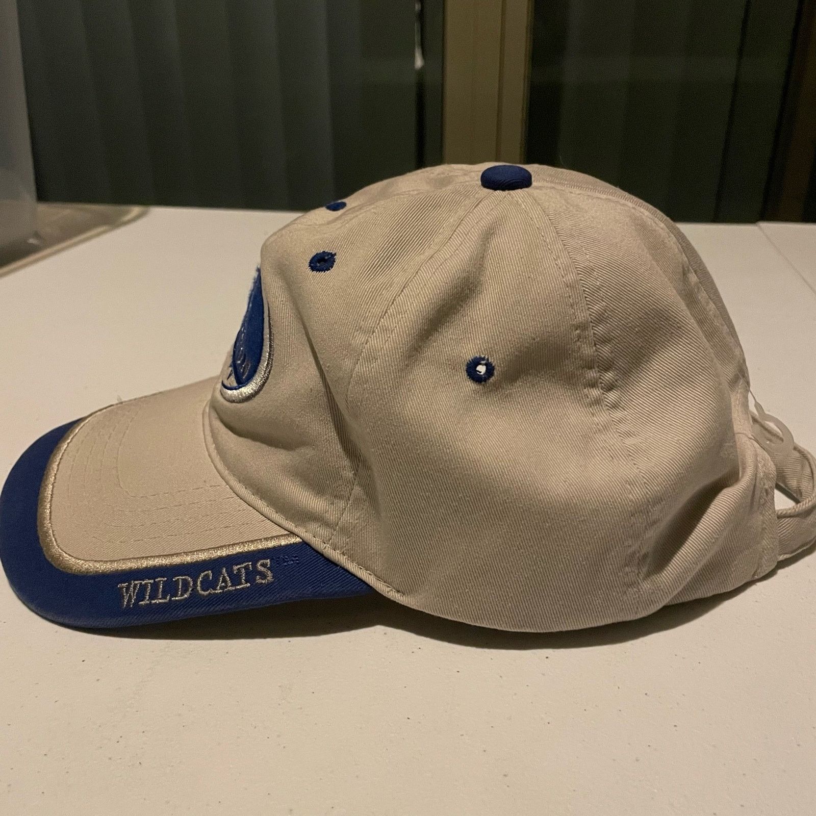 Starter Vintage Kentucky Wildcats UK NCAA x Starter Strapback OSFA Size ONE SIZE - 3 Thumbnail