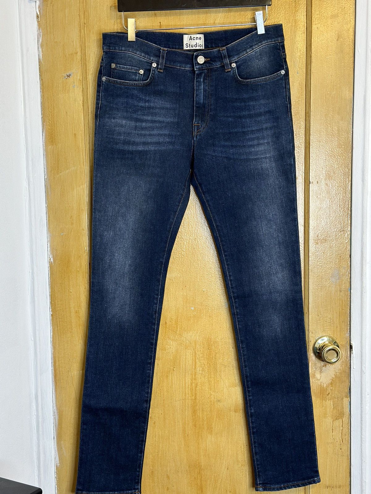 Acne Studios Dirty Wash “Thin” Spaniel Vint Denim Size US 32 / EU 48 - 1 Thumbnail