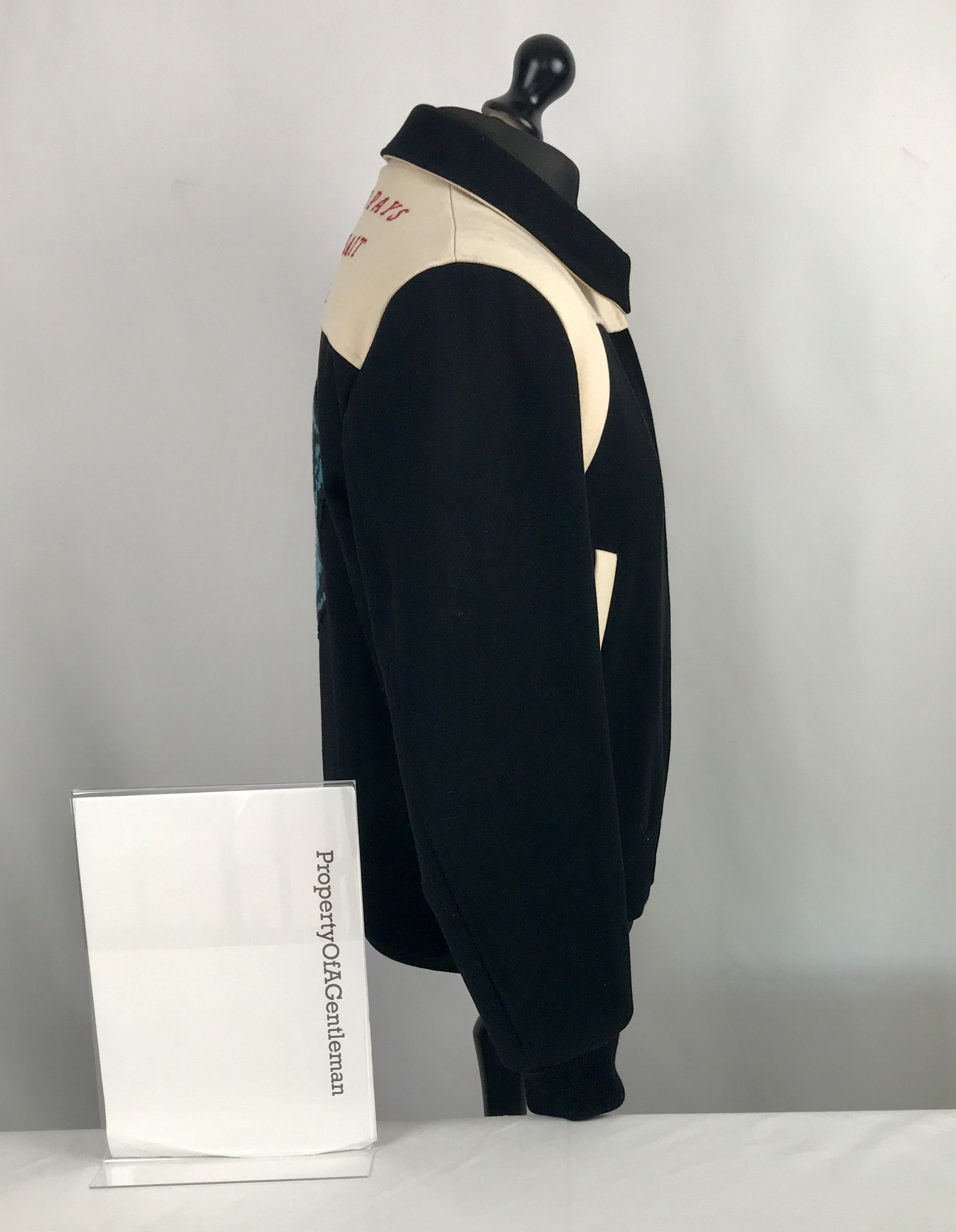 Gucci Limited Edition Disney x Gucci Three Little Pigs Jacket Size US M / EU 48-50 / 2 - 2 Thumbnail