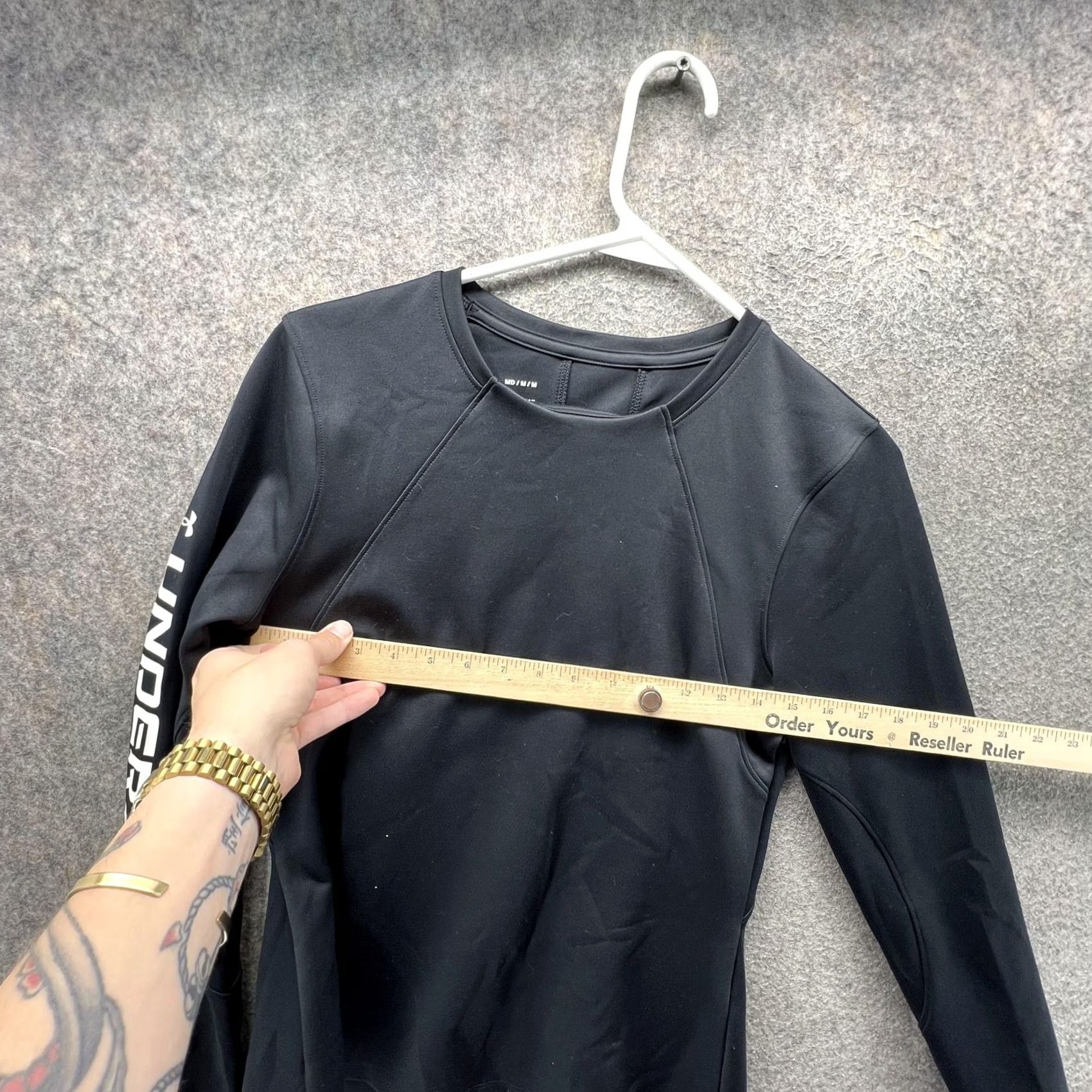 Under Armour Under Armour Shirt Womens Medium Black ColdGear Long Sleeve Athletic Thermal Top Size M / US 6-8 / IT 42-44 - 6 Thumbnail