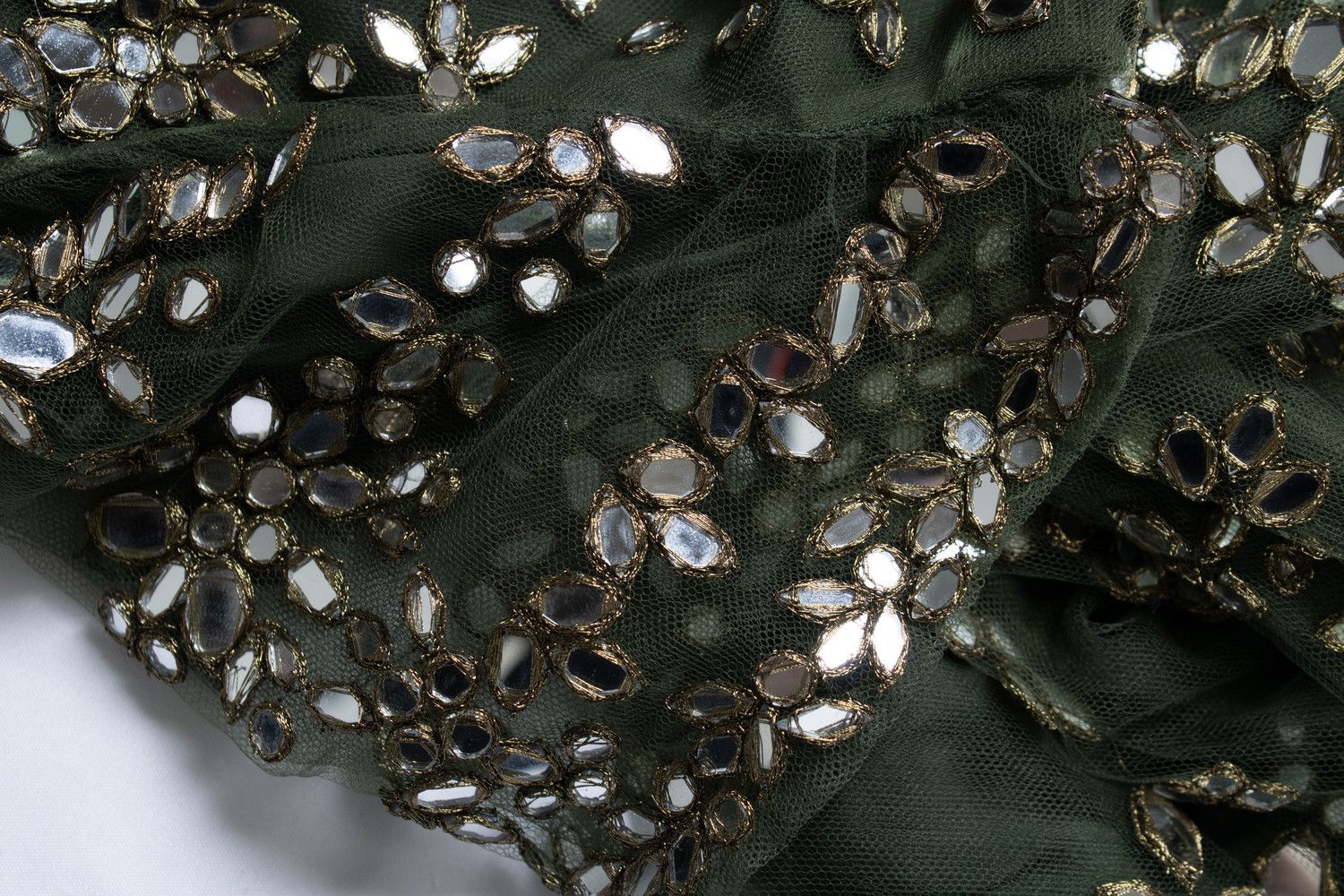 Valentino Valentino, embellished tulle dress in green Size S / US 4 / IT 40 - 12 Thumbnail