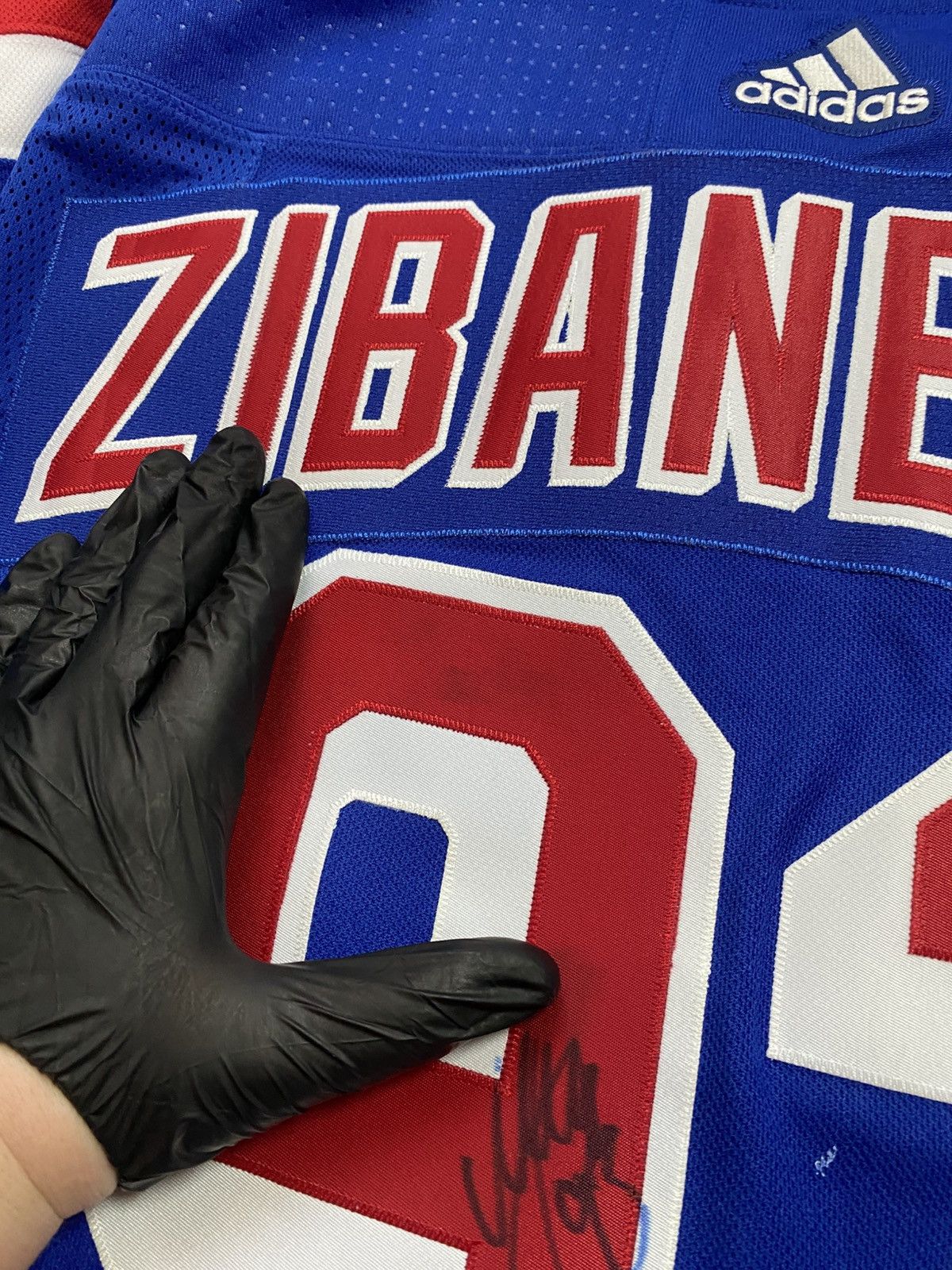 Adidas Adidas New York Rangers signed #93 Zibanejad NHL jersey Size US M / EU 48-50 / 2 - 18 Thumbnail