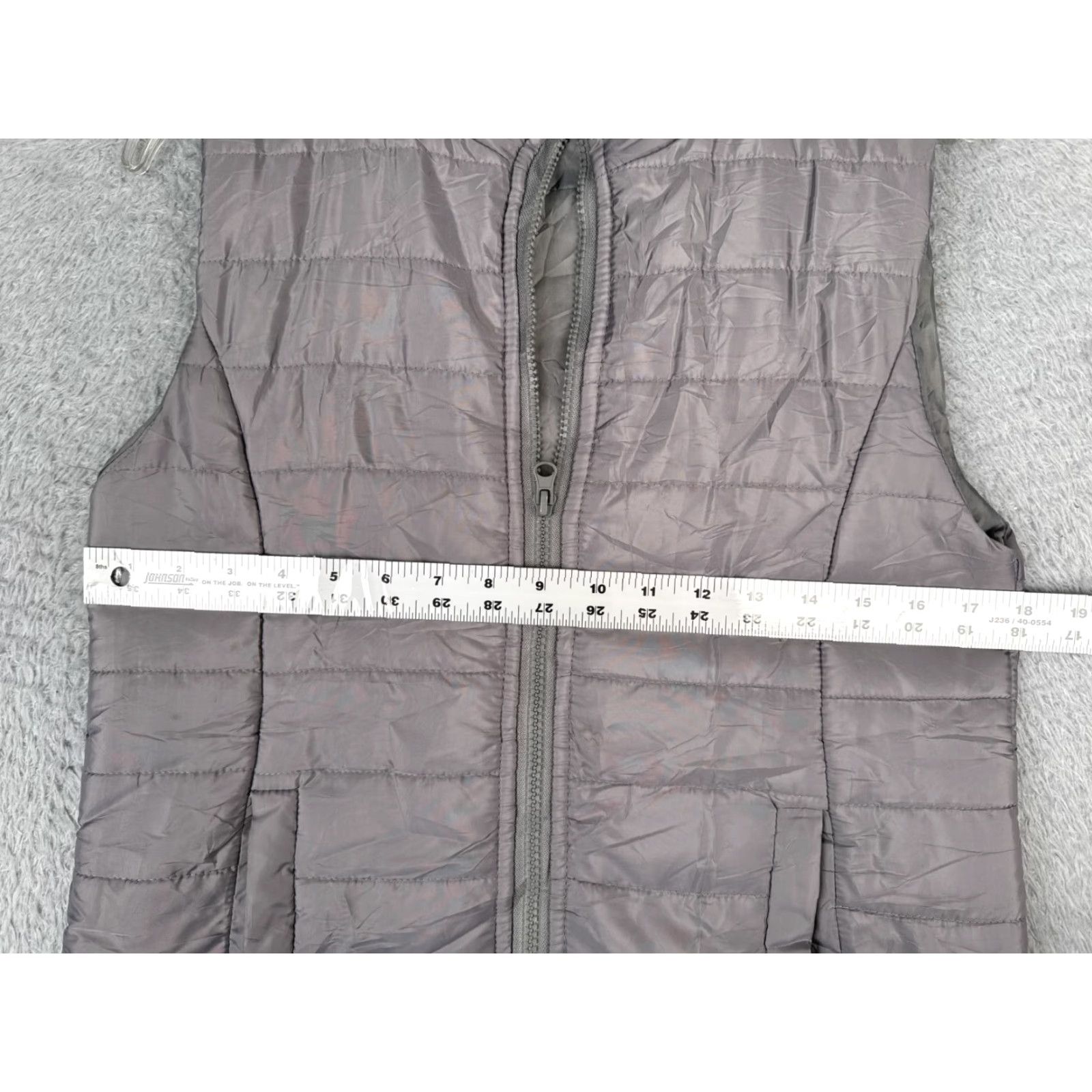 Vintage VINTAGE Rue21 Vest Women Medium Gray Puffer Style Full Zip Polyester Shell Insulated Size M / US 6-8 / IT 42-44 - 6 Thumbnail