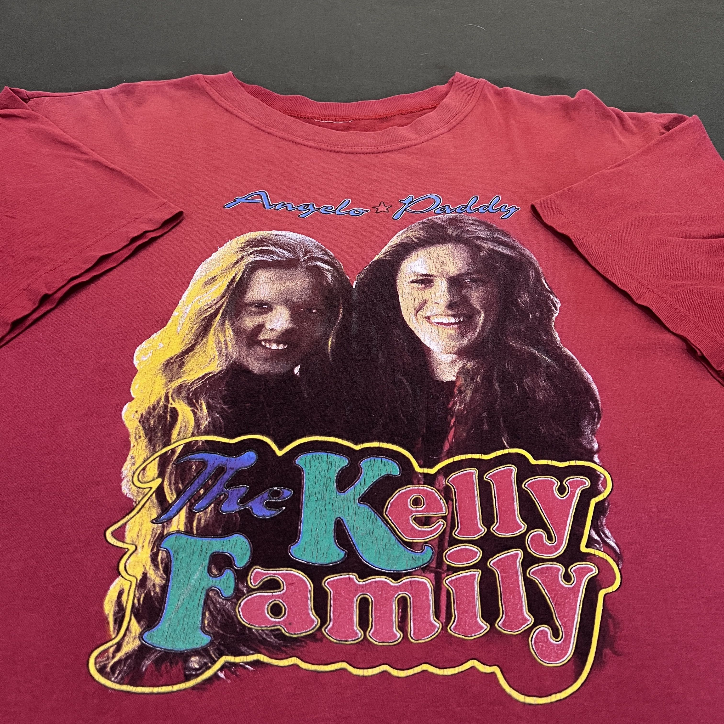 Band Tees Vintage The Kelly Family Band Promo Tee Folk music Size US L / EU 52-54 / 3 - 1 Thumbnail