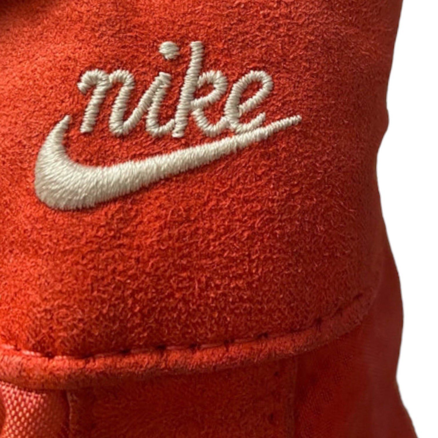Nike The Nike Mini Baguette Sneaker Sole Bag Size ONE SIZE - 8 Thumbnail