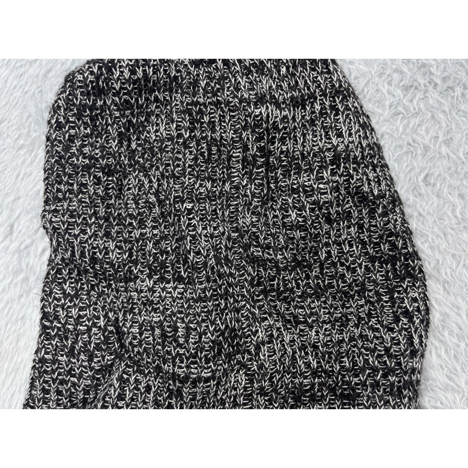 Forever 21 FOREVER 21 Beanie Womens One Size Black Gray Knit Acrylic Cotton Snow Ski Hat/Cap Beanie Womens One Size Black Gray Knit Acrylic Cotton Snow Ski Size ONE SIZE - 2 Thumbnail