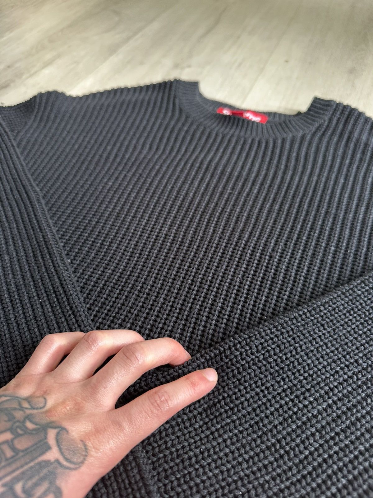 Supreme Supreme Printed Old English Sweater Black SS25 Size US M / EU 48-50 / 2 - 6 Thumbnail