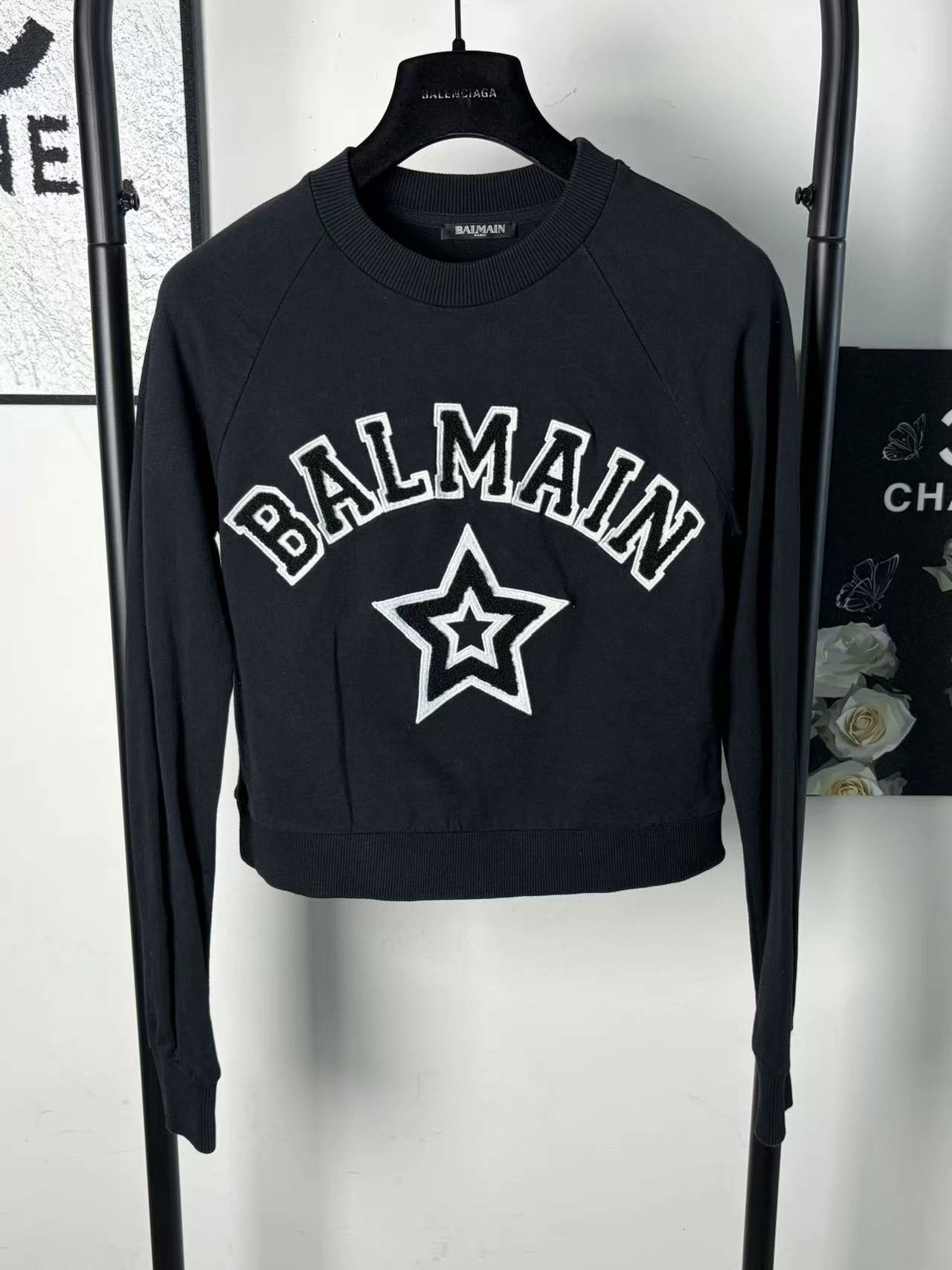 Balmain Balmain Retro White Hoodie m Men Size US M / EU 48-50 / 2 - 1 Thumbnail