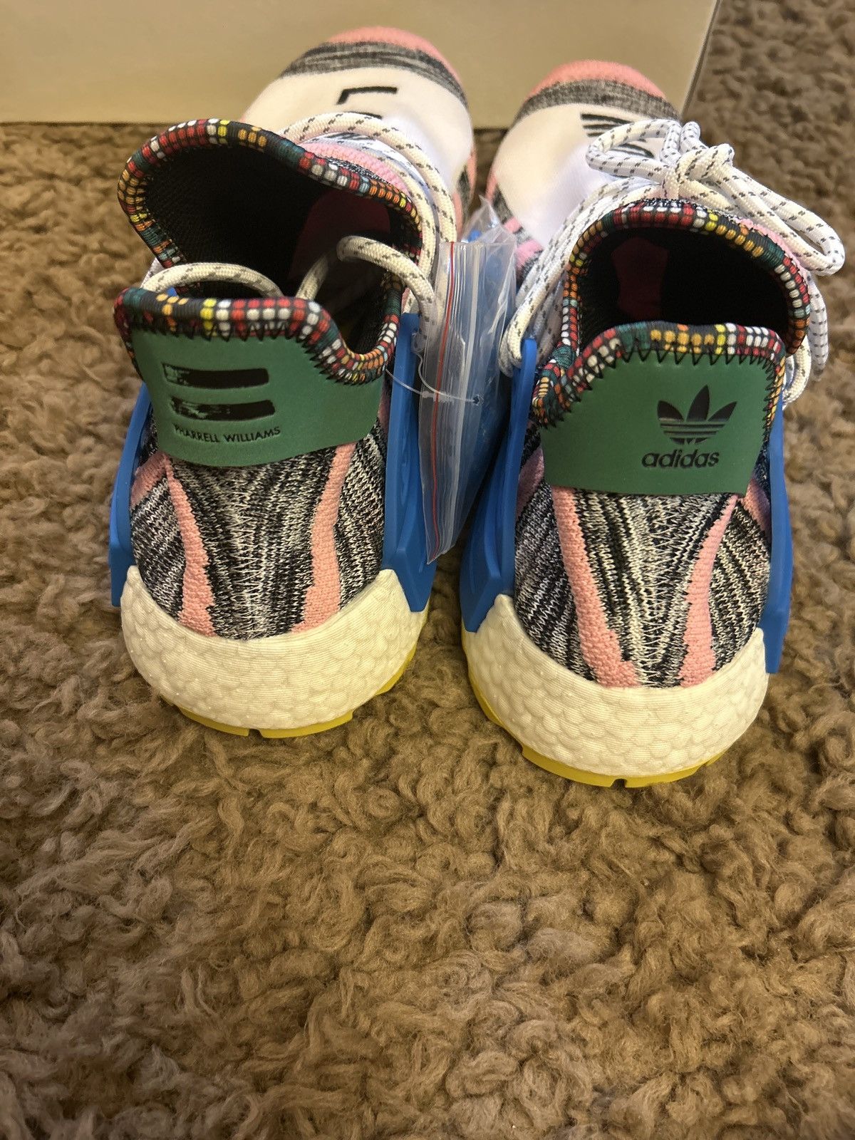 Adidas × Pharrell Adidas Pharrell Human Race NMD Size US 10 / EU 43 - 2 Thumbnail