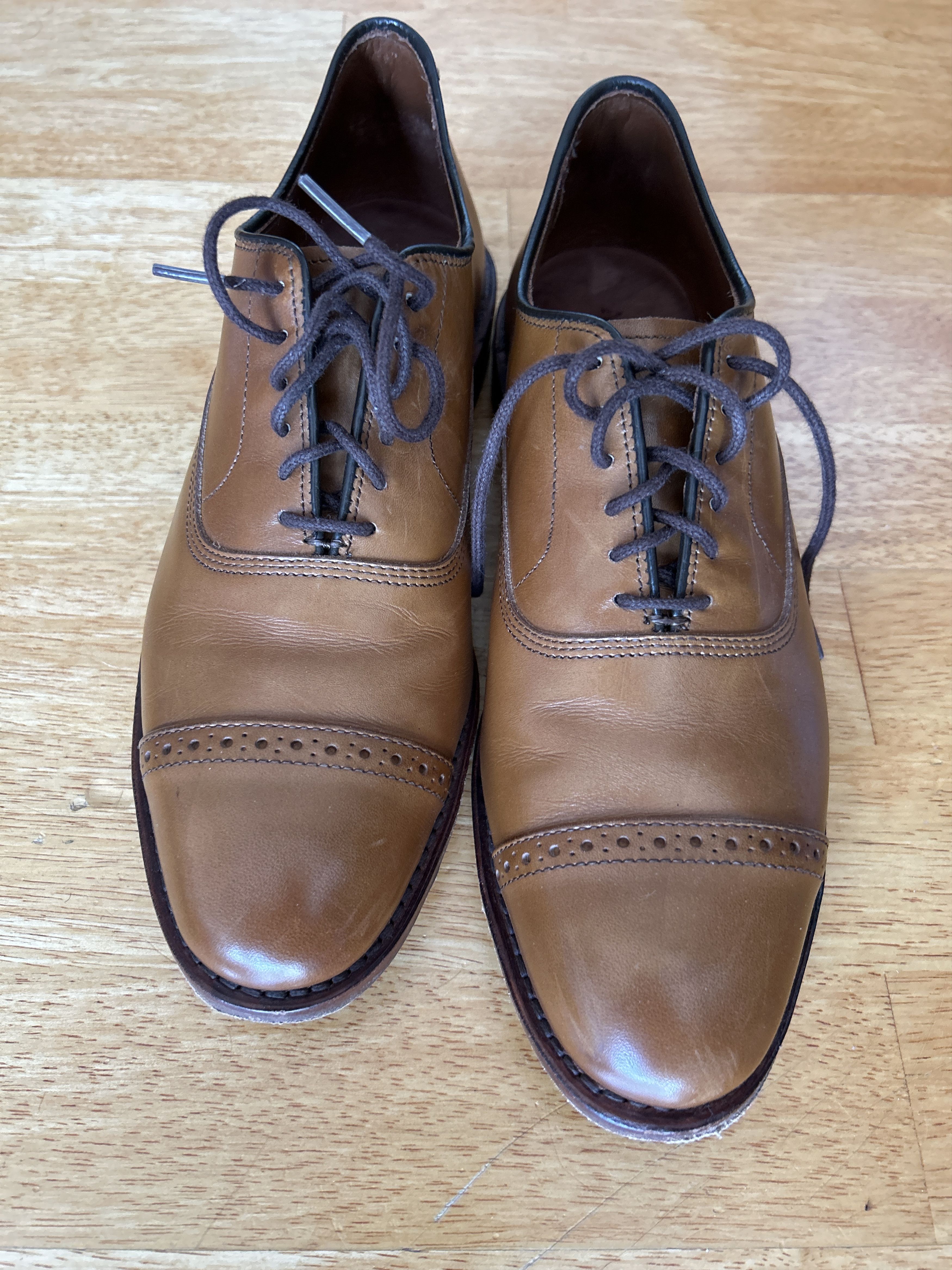 Allen Edmonds Allen Edmonds Fifth Avenue Cap Toe Oxford Walnut Size US 8.5 / EU 41-42 - 1 Thumbnail