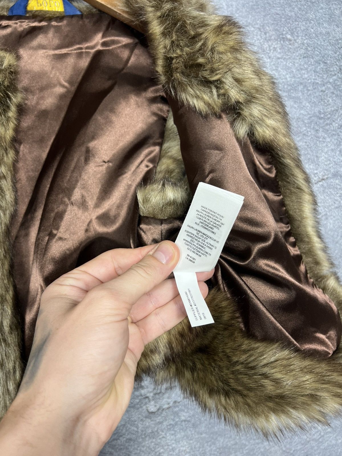 Polo Ralph Lauren Rare Ralph Lauren Y2K Hype Cropped Fur Vest Size Xs Size XS / US 0-2 / IT 36-38 - 10 Thumbnail